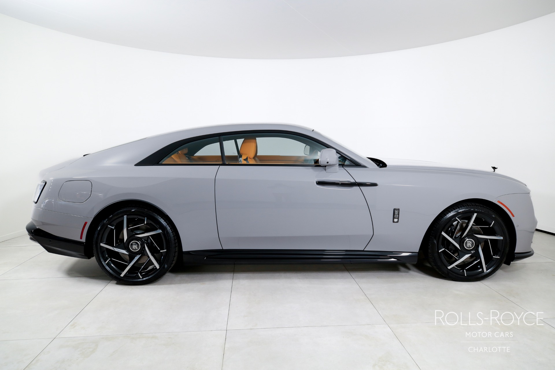 2025 Rolls Royce Spectre photo 10