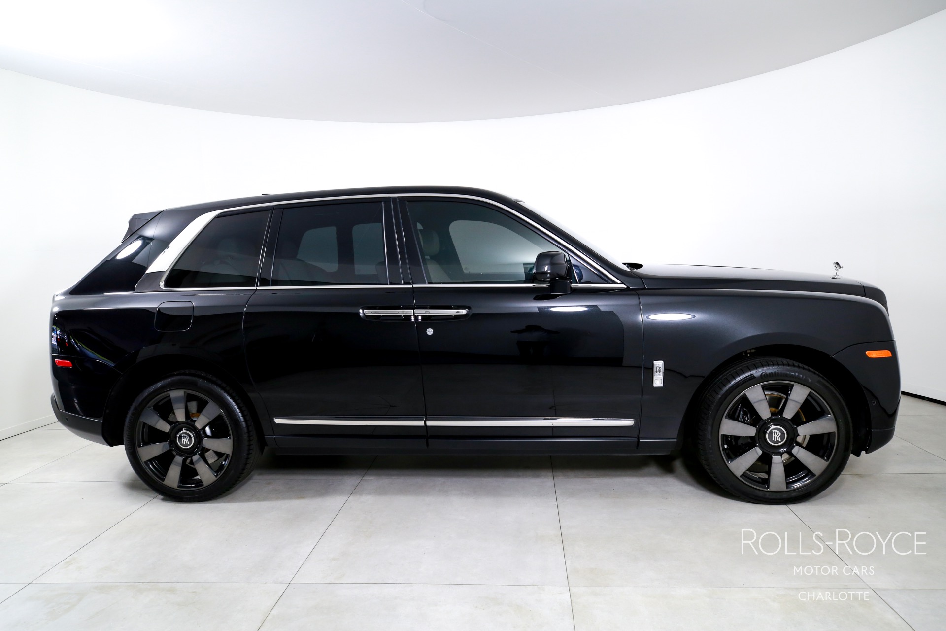 2019 Rolls Royce Cullinan RR31 photo 8