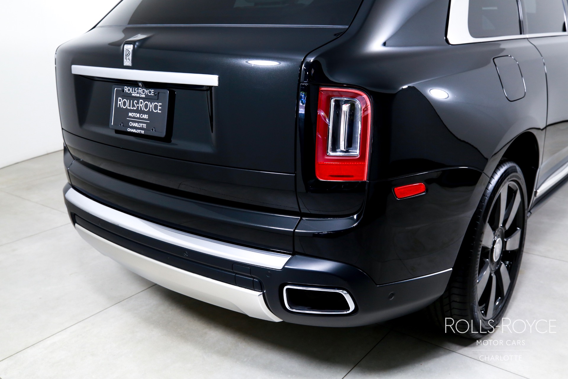 2019 Rolls Royce Cullinan RR31 photo 30