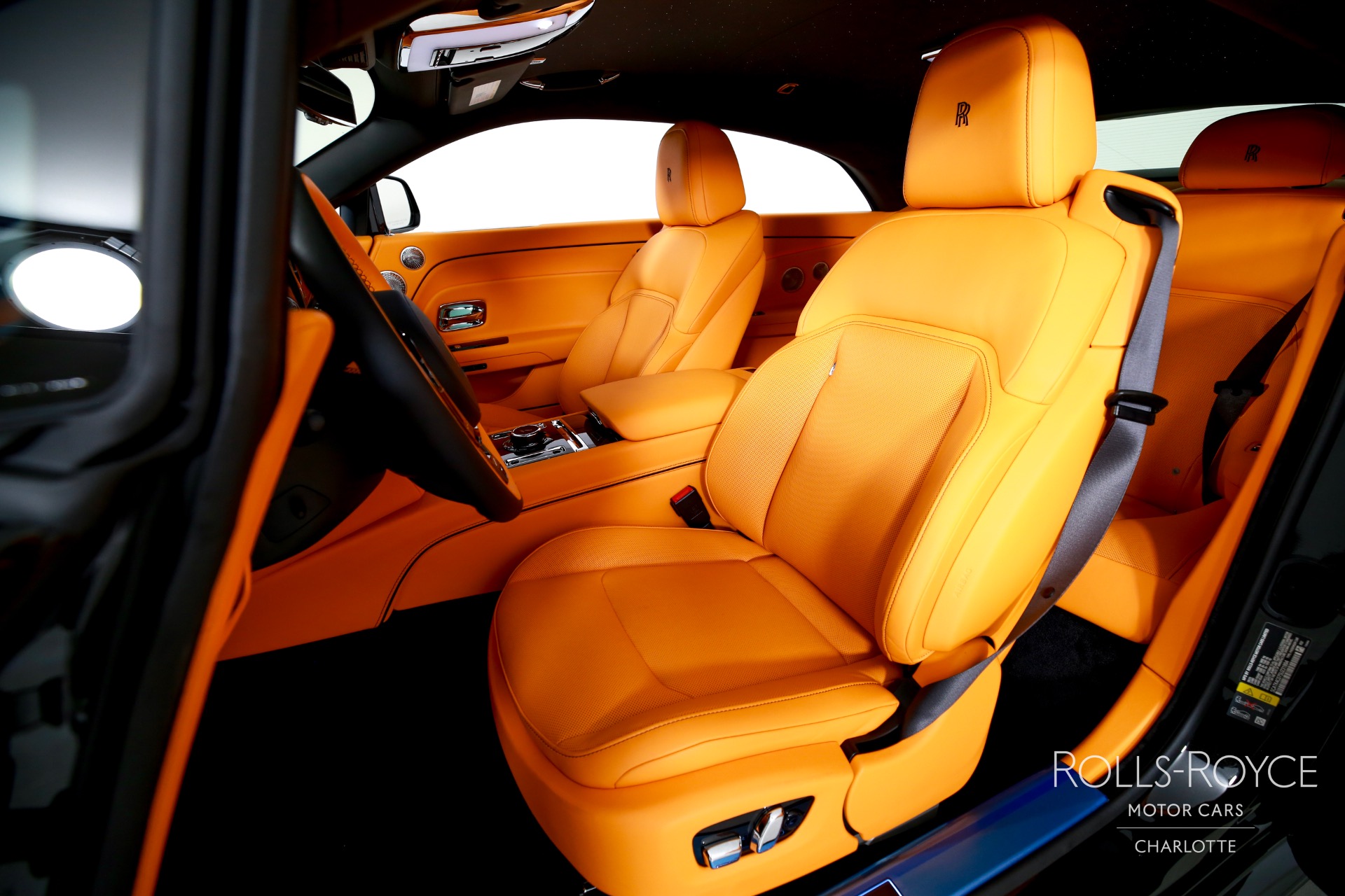 2025 Rolls Royce Spectre photo 11