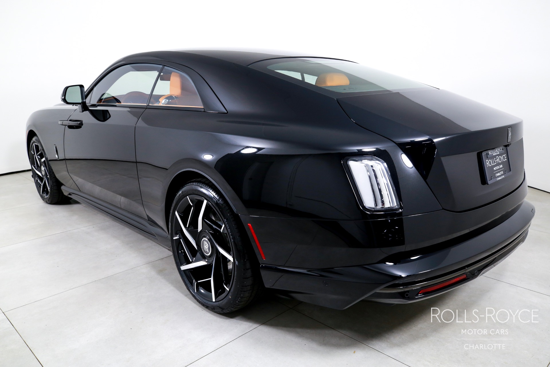 2025 Rolls Royce Spectre photo 8