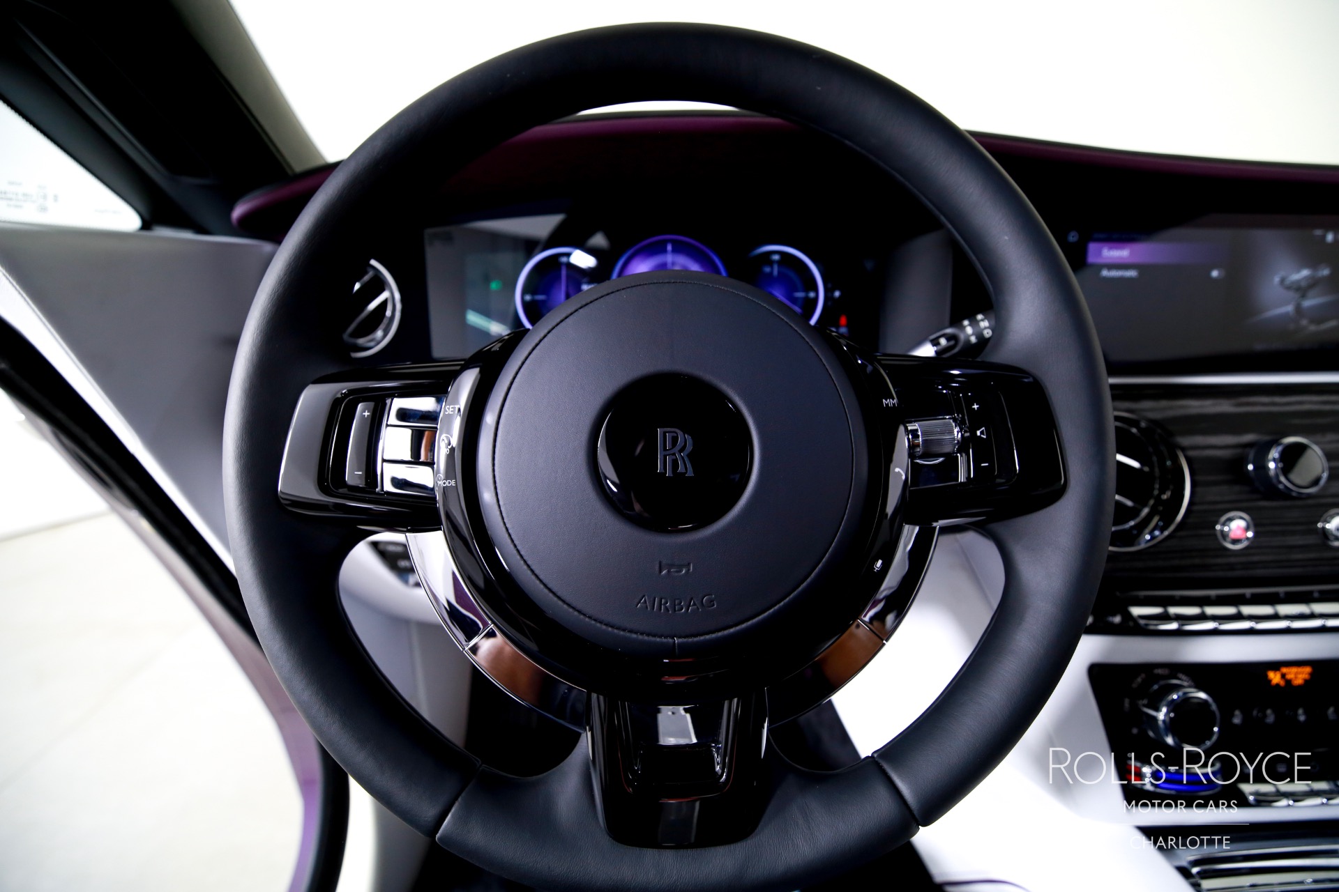 2024 Rolls Royce Spectre photo 15