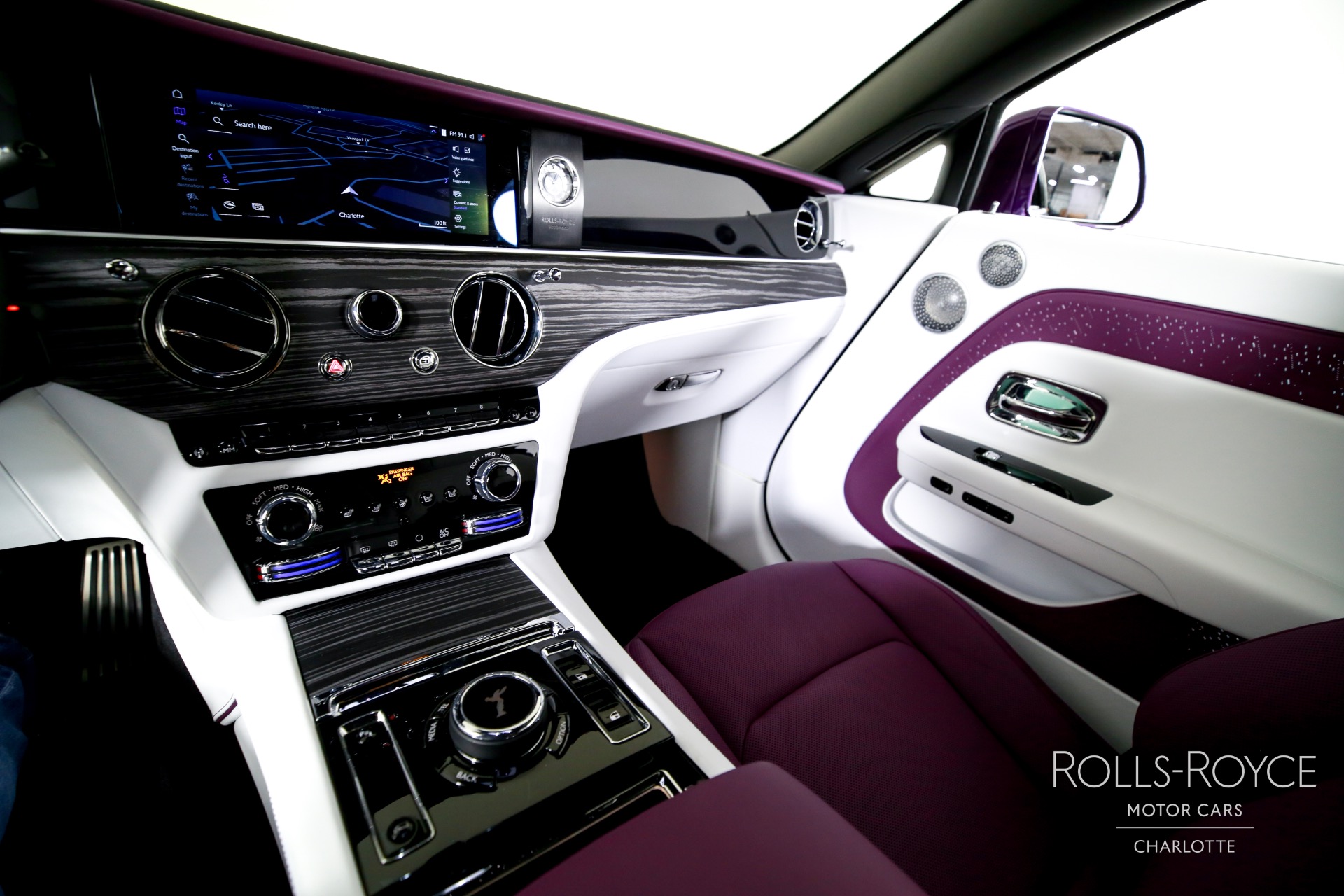 2024 Rolls Royce Spectre photo 16
