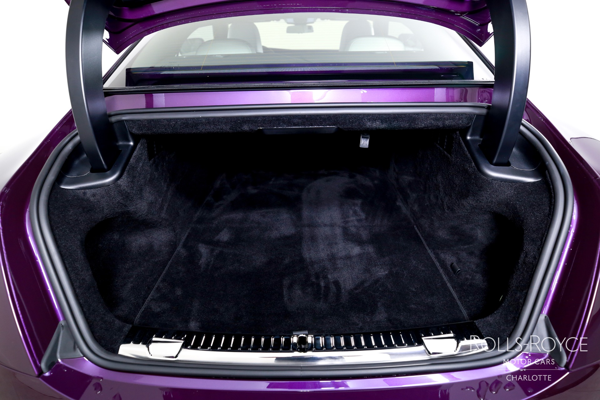 2024 Rolls Royce Spectre photo 20