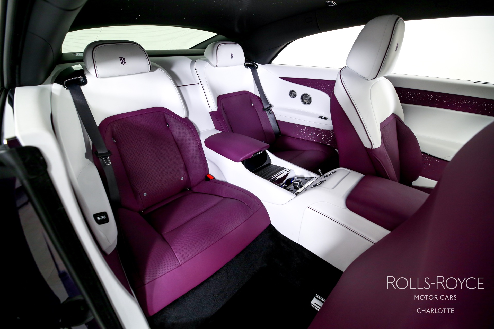 2024 Rolls Royce Spectre photo 26