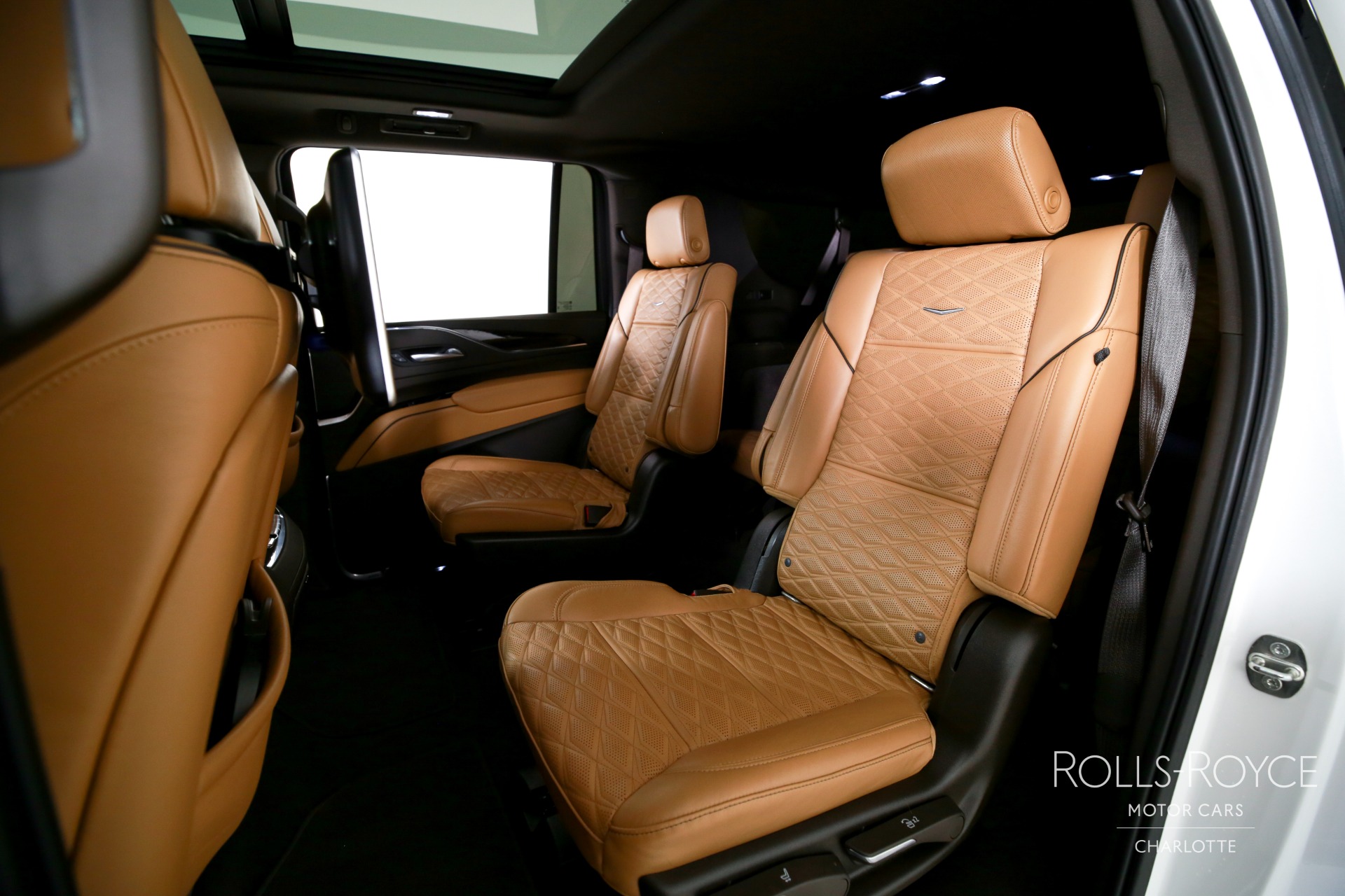 2021 Cadillac Escalade ESV Premium Luxury photo 16