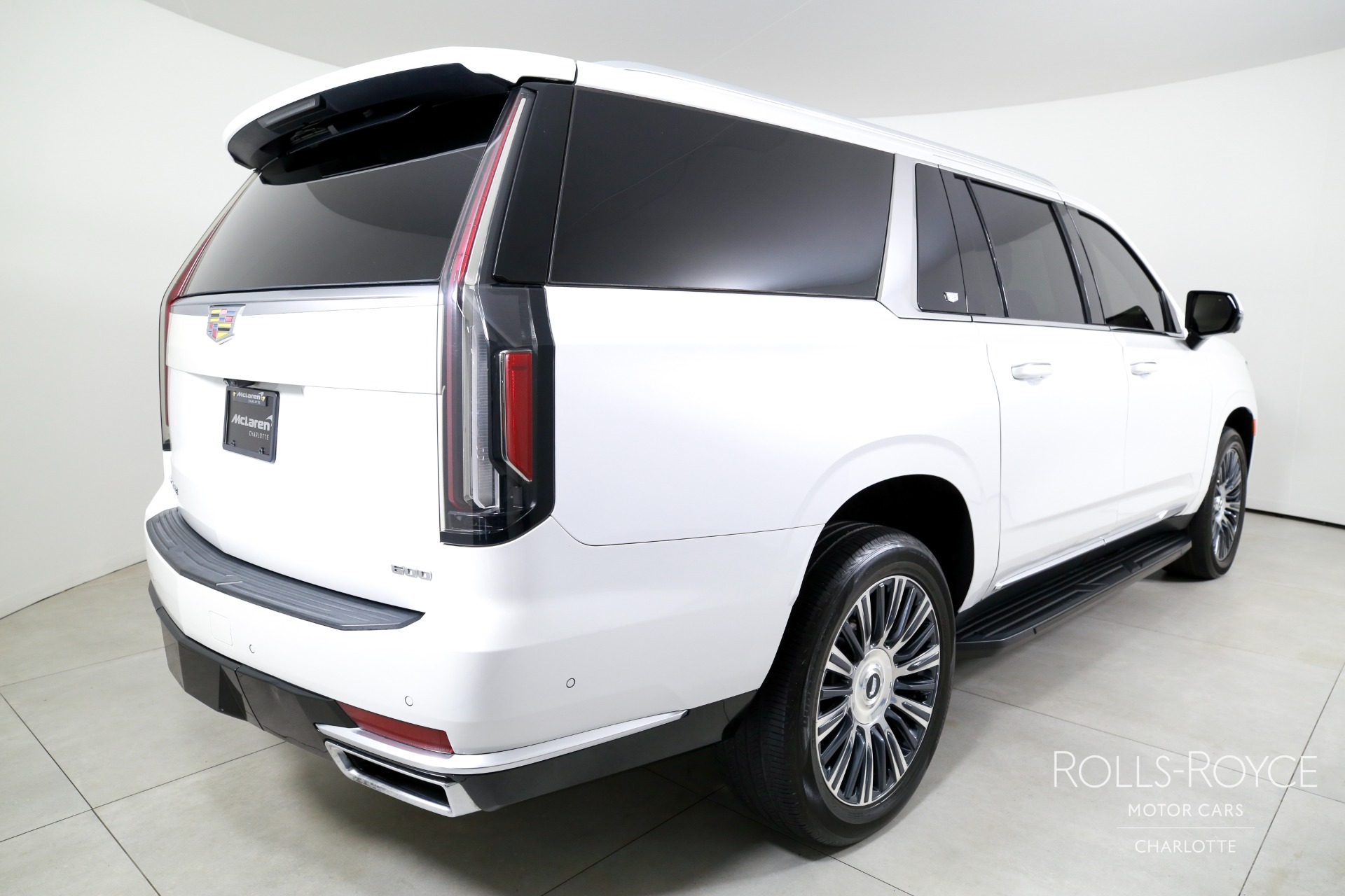 2021 Cadillac Escalade ESV Premium Luxury photo 7
