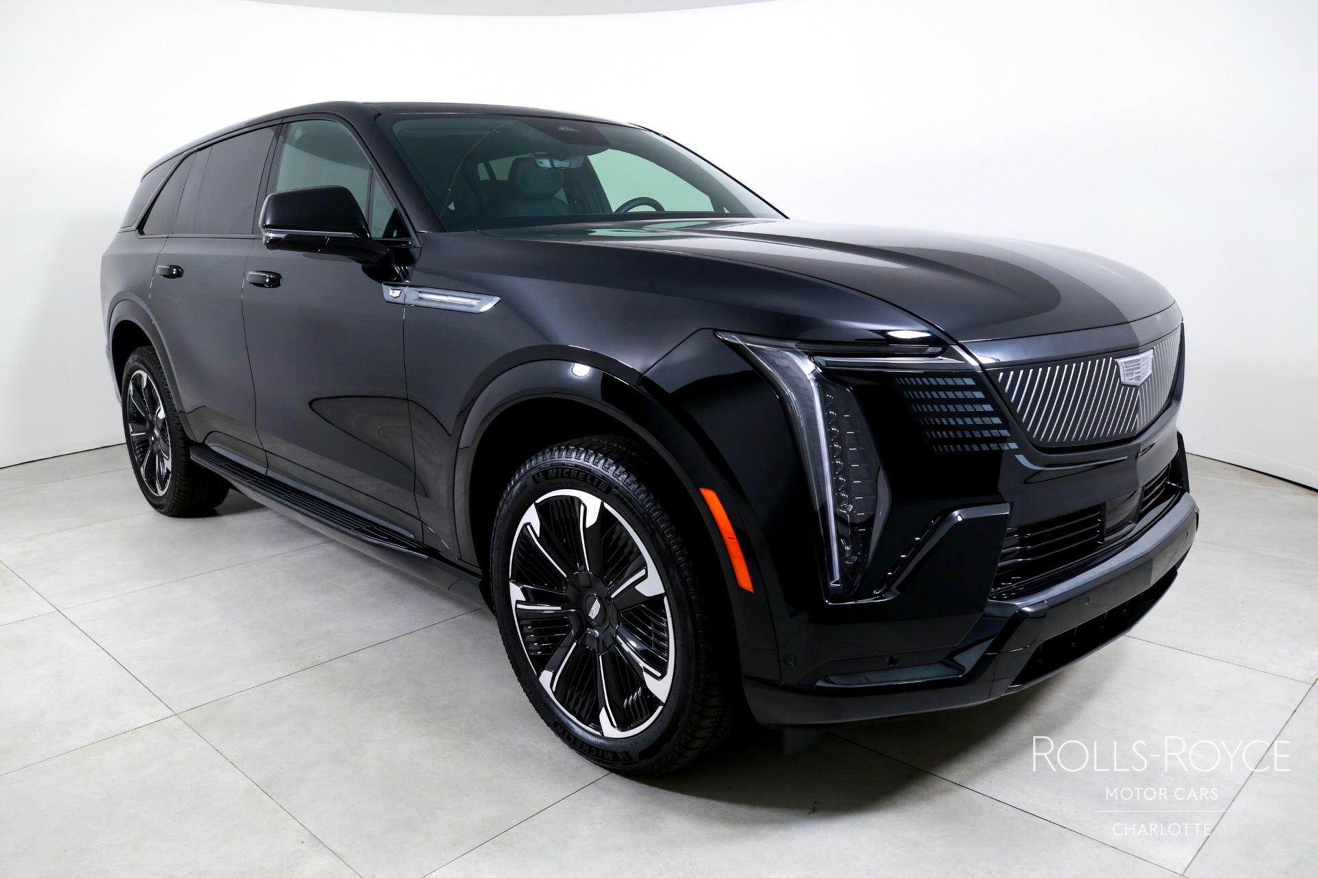 2025 Cadillac Escalade IQ Sport photo 3