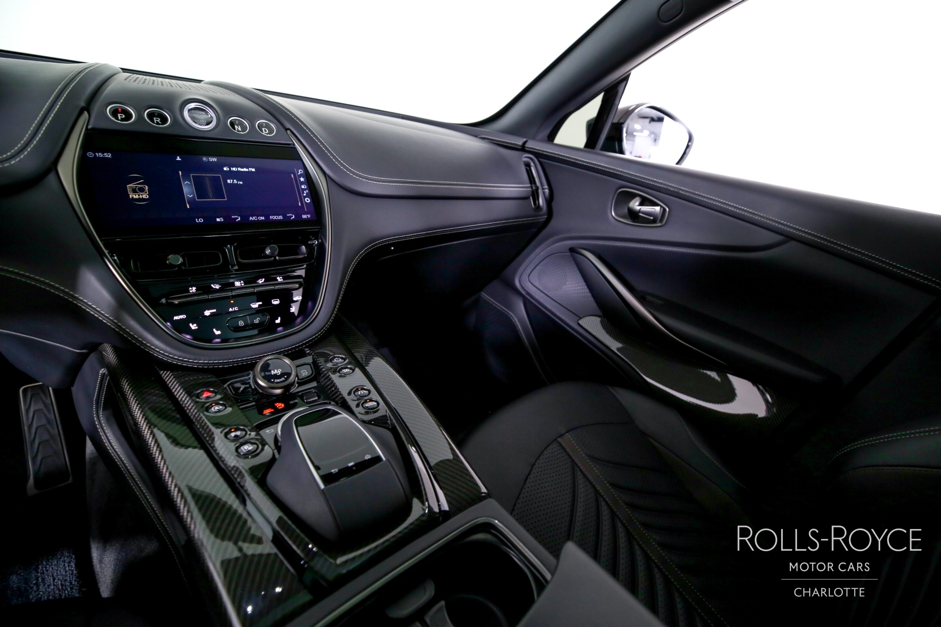 2024 Aston Martin DBX DBX707 photo 14