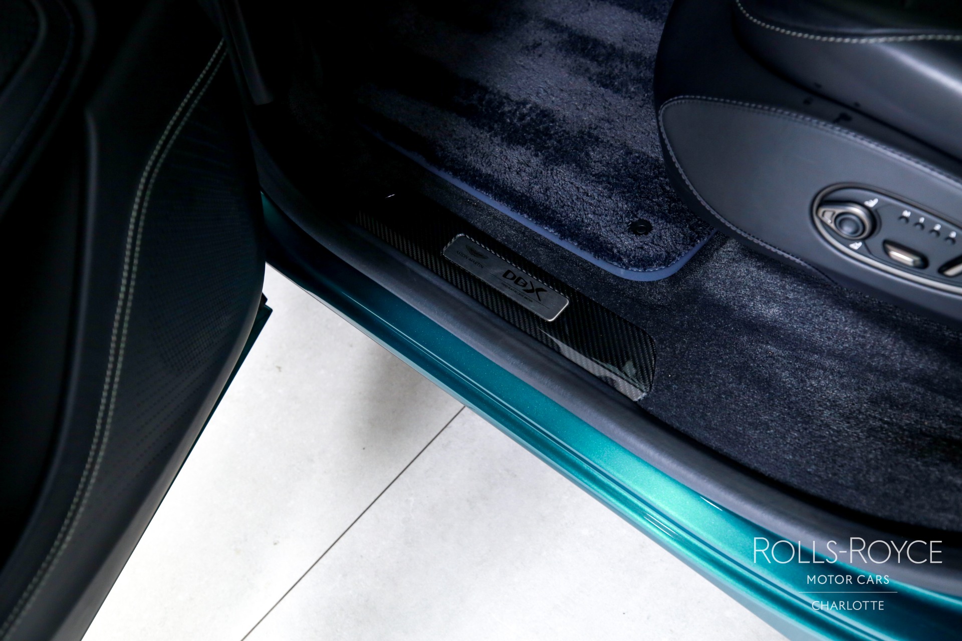 2024 Aston Martin DBX DBX707 photo 15