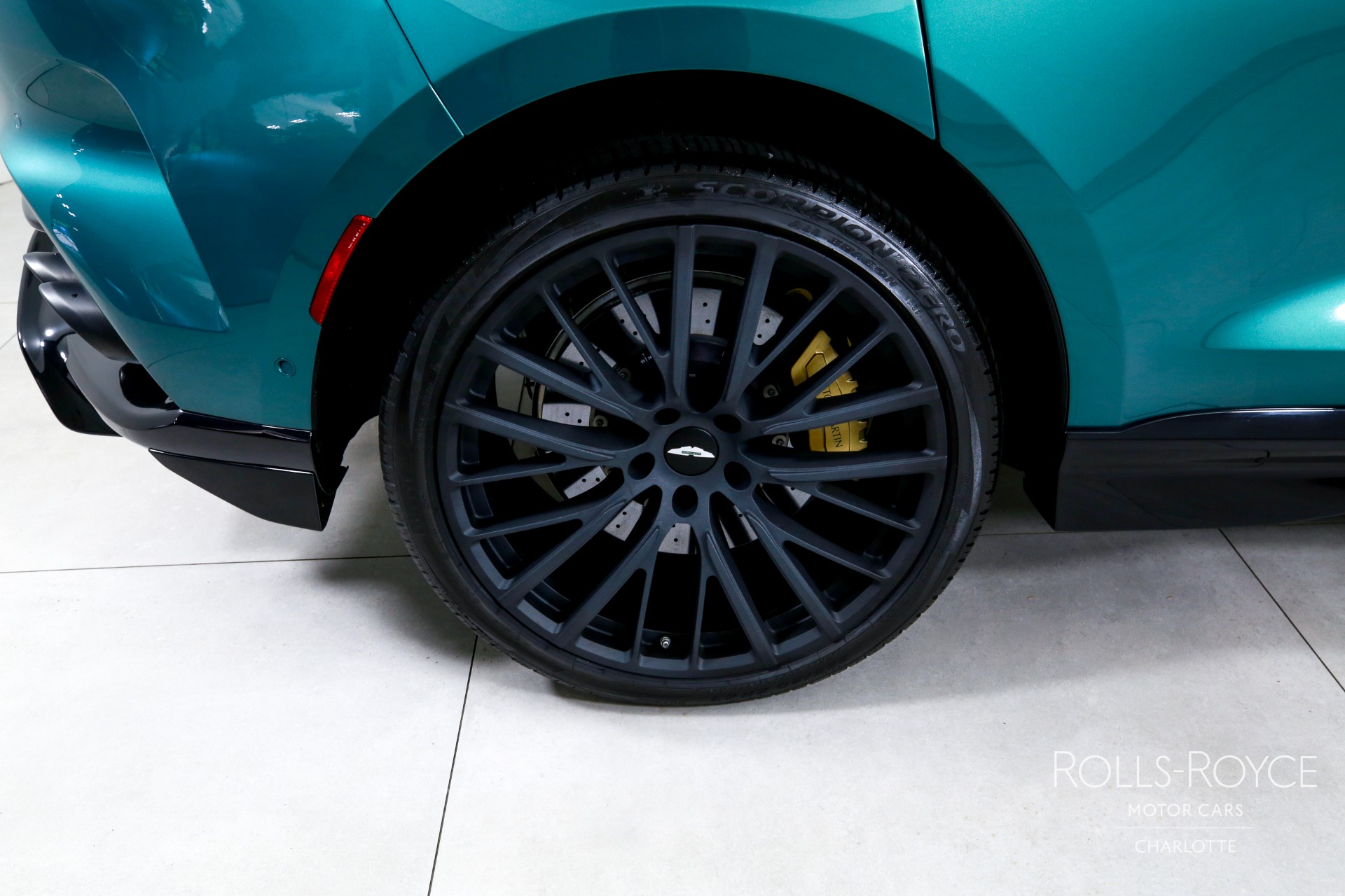 2024 Aston Martin DBX DBX707 photo 28