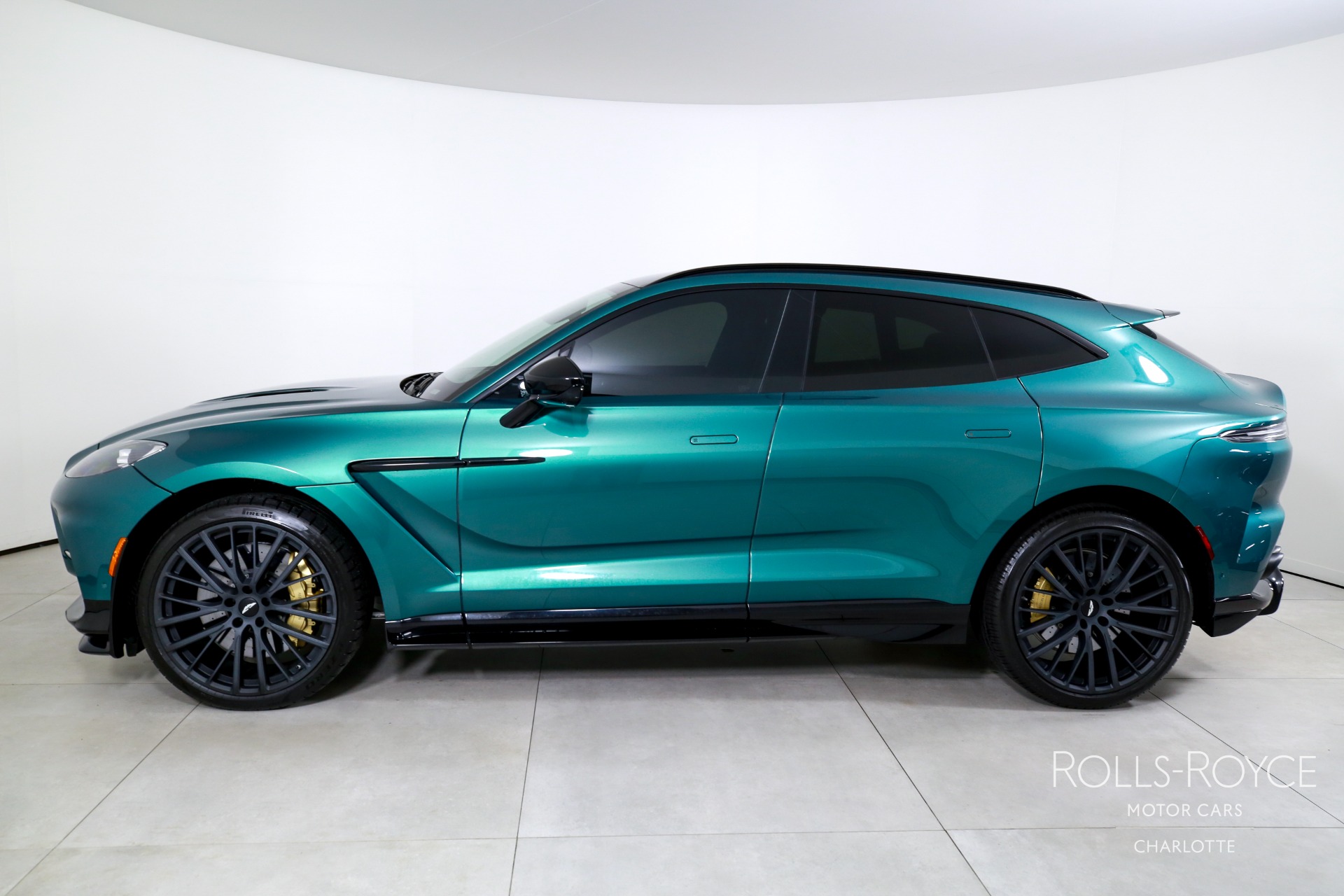 2024 Aston Martin DBX DBX707 photo 5