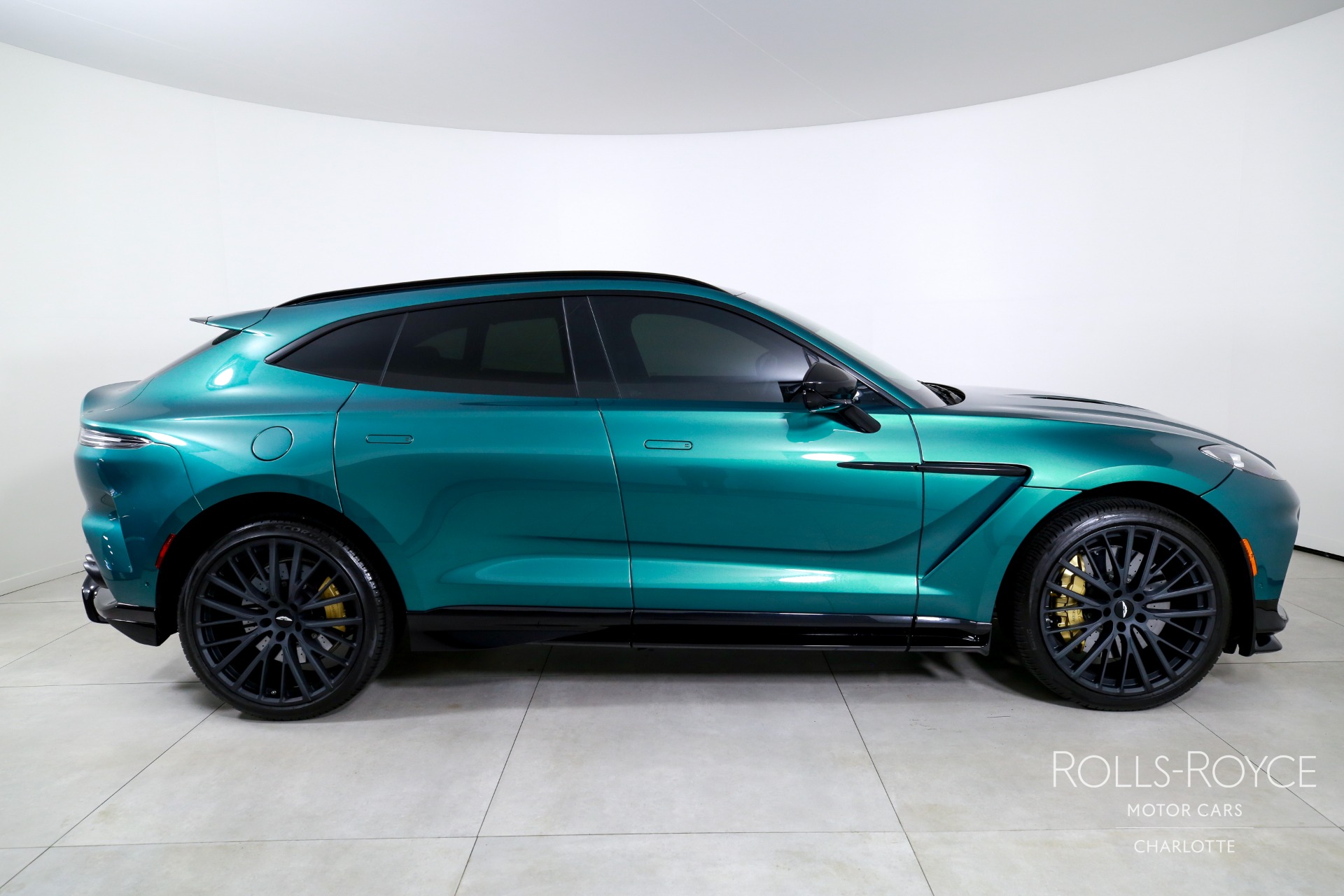 2024 Aston Martin DBX DBX707 photo 8