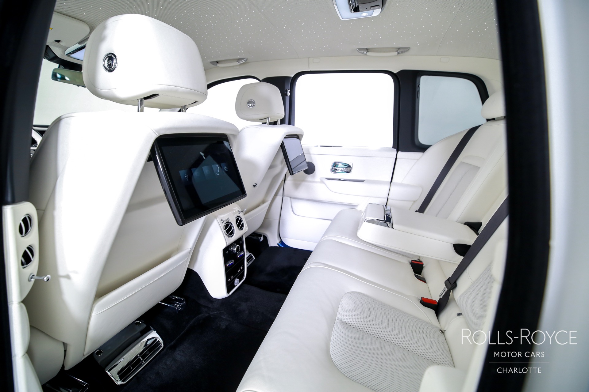 2025 Rolls Royce Cullinan RR photo 19