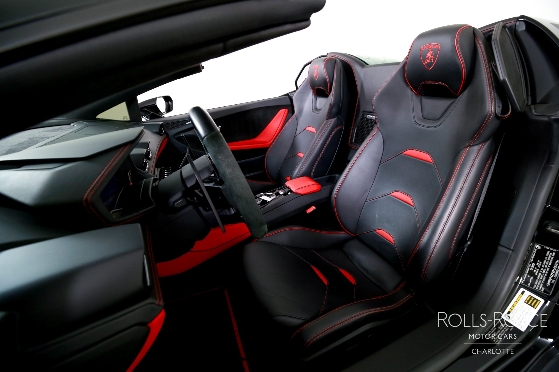 2023 Lamborghini Huracan Evo Spyder photo 11