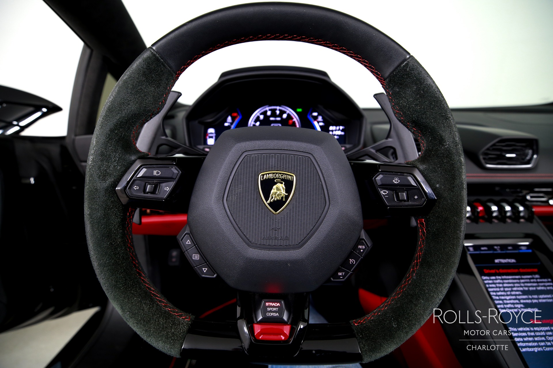 2023 Lamborghini Huracan Evo Spyder photo 14