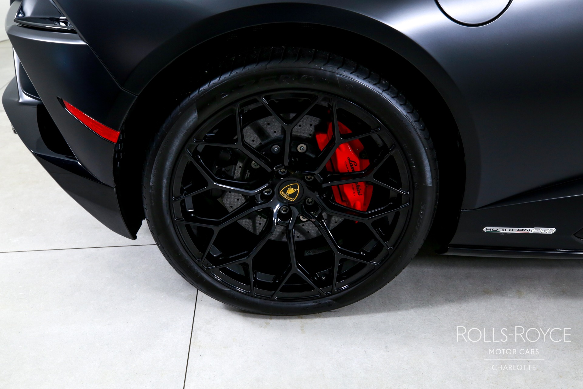2023 Lamborghini Huracan Evo Spyder photo 21