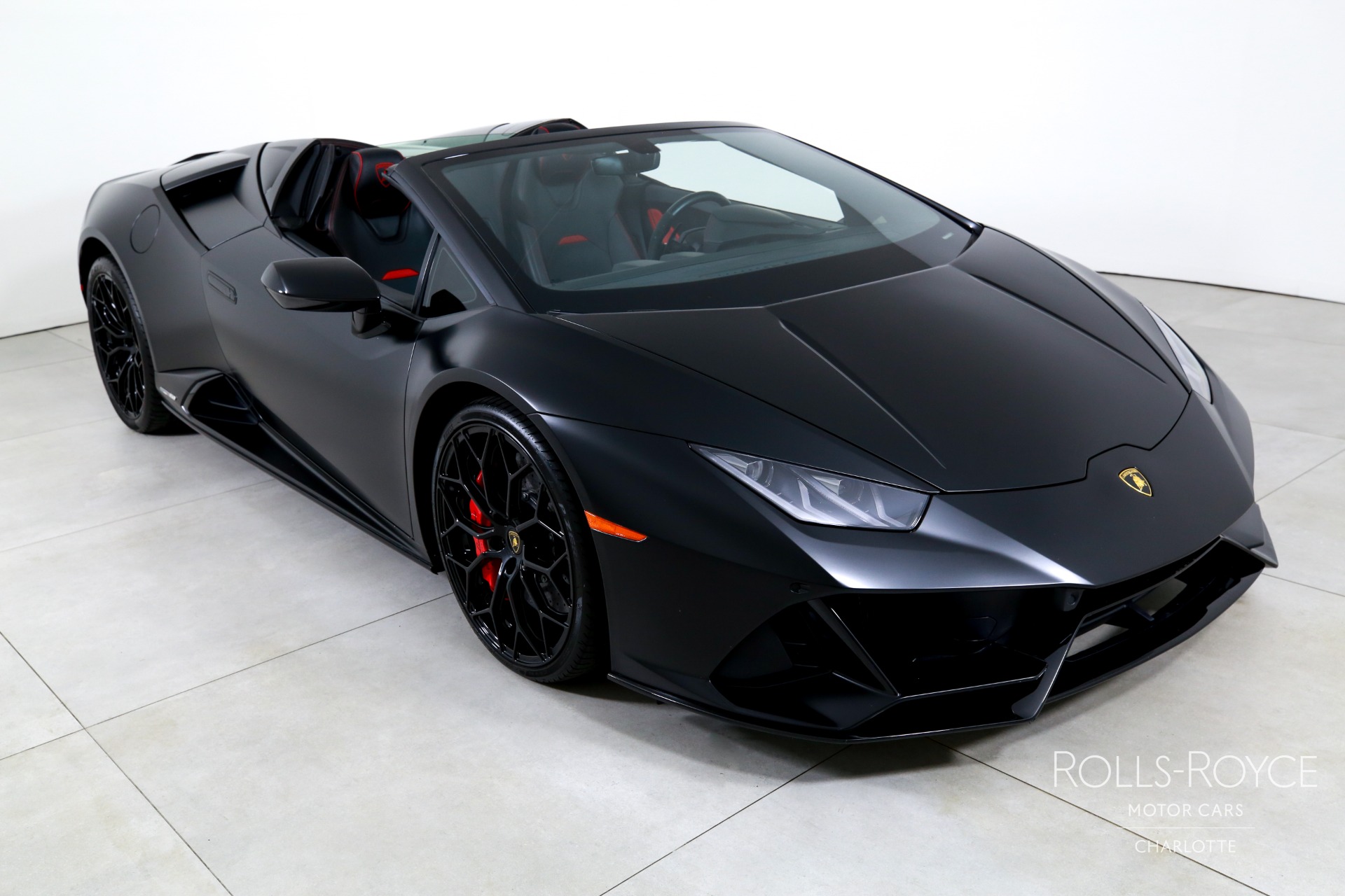 2023 Lamborghini Huracan Evo Spyder photo 4