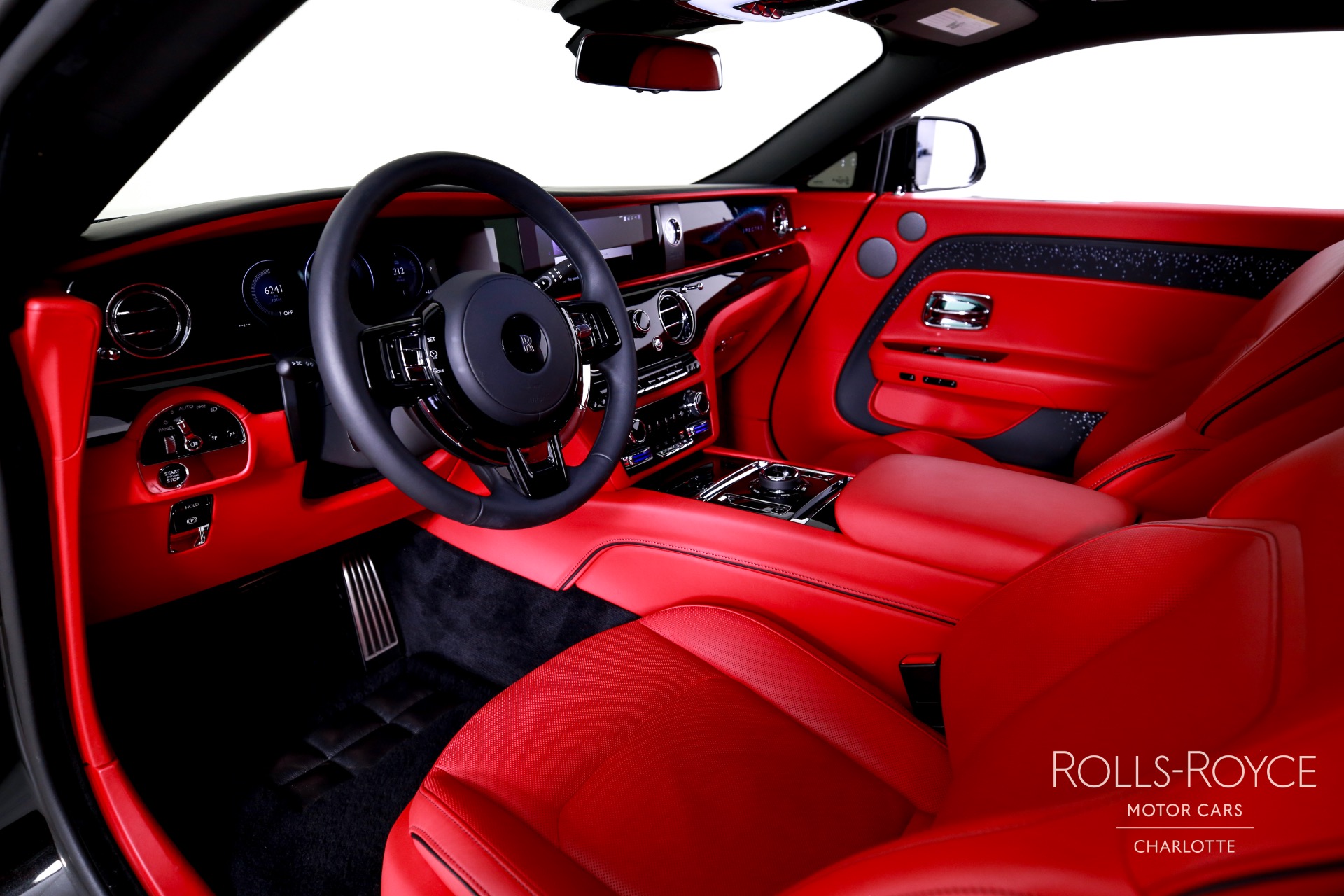 2024 Rolls Royce Spectre photo 4