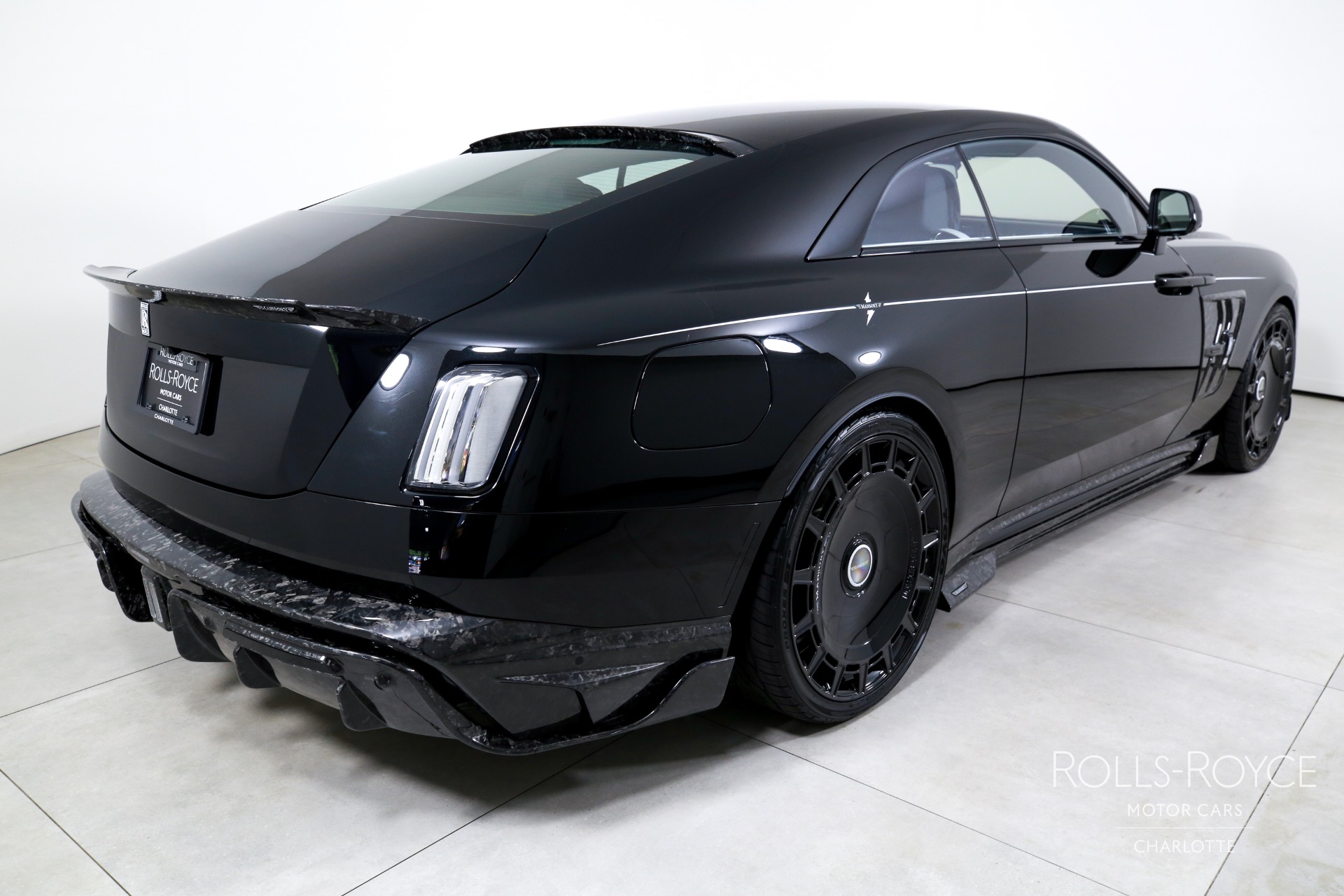 2024 Rolls Royce Spectre photo 2
