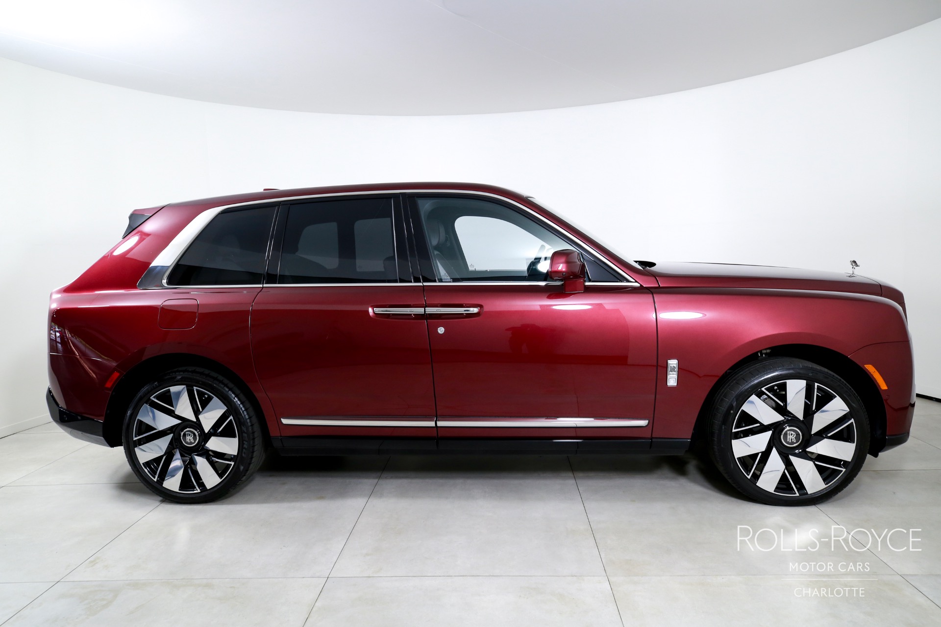2025 Rolls-Royce Cullinan Base - Photo 10