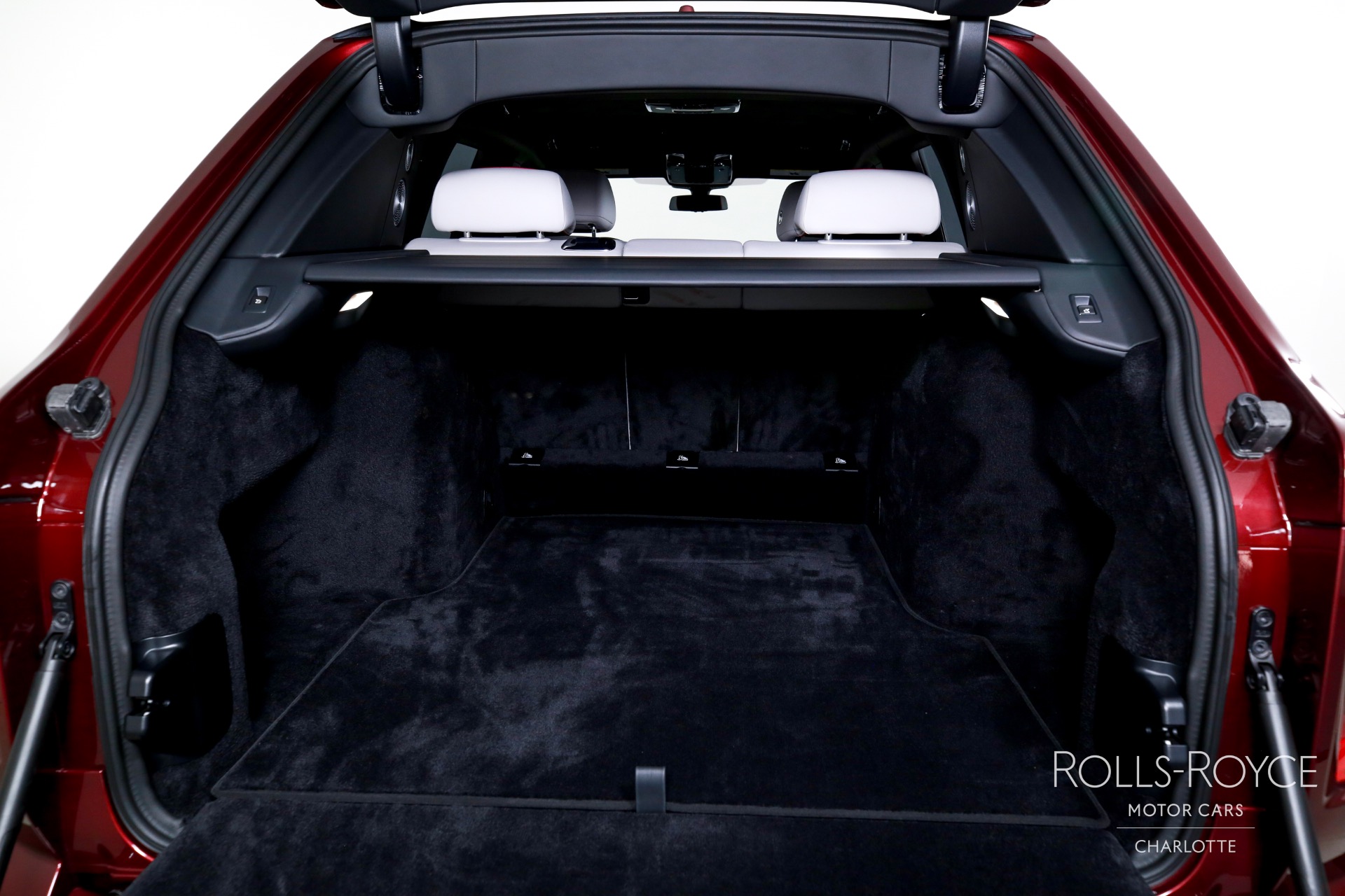2025 Rolls-Royce Cullinan Base - Photo 24