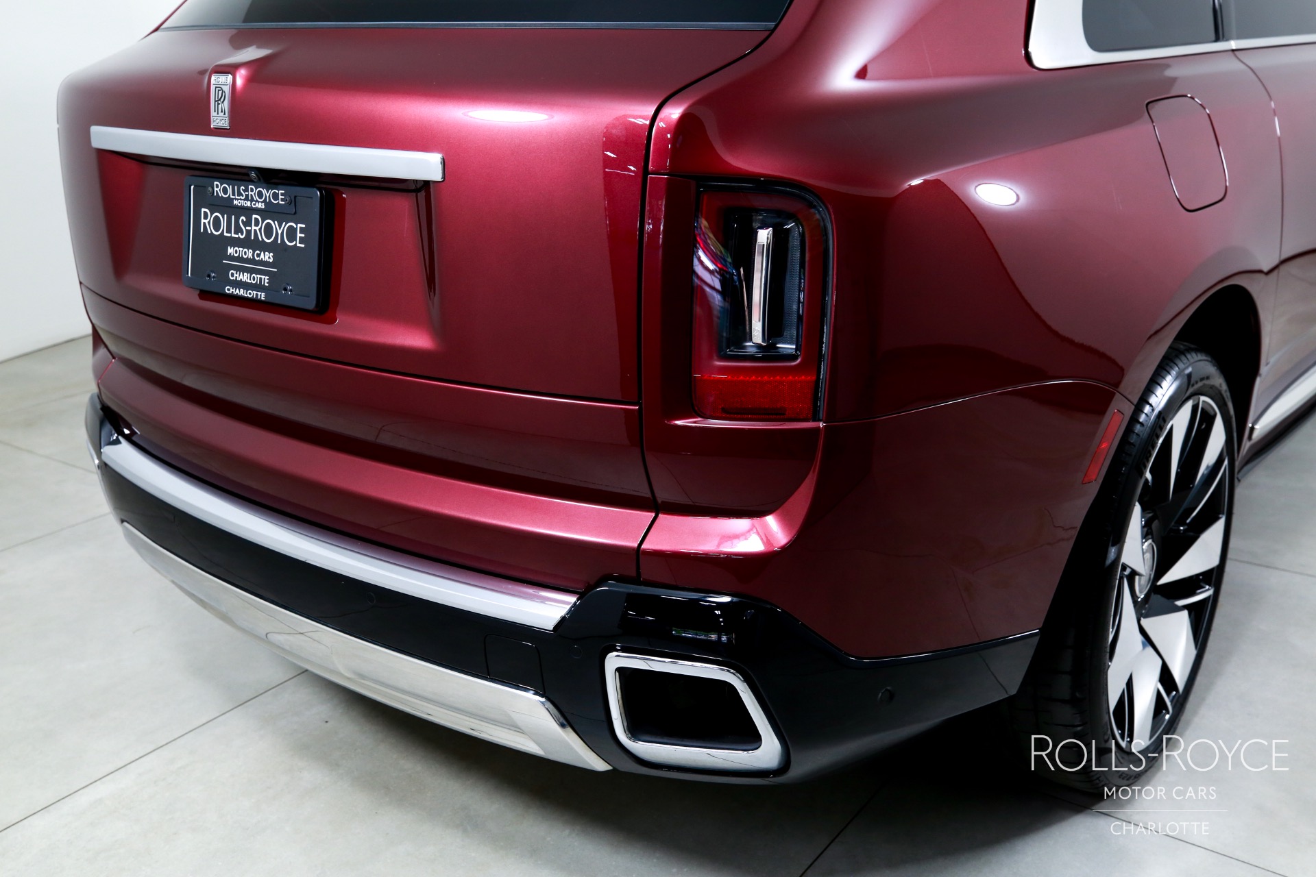 2025 Rolls-Royce Cullinan Base - Photo 47