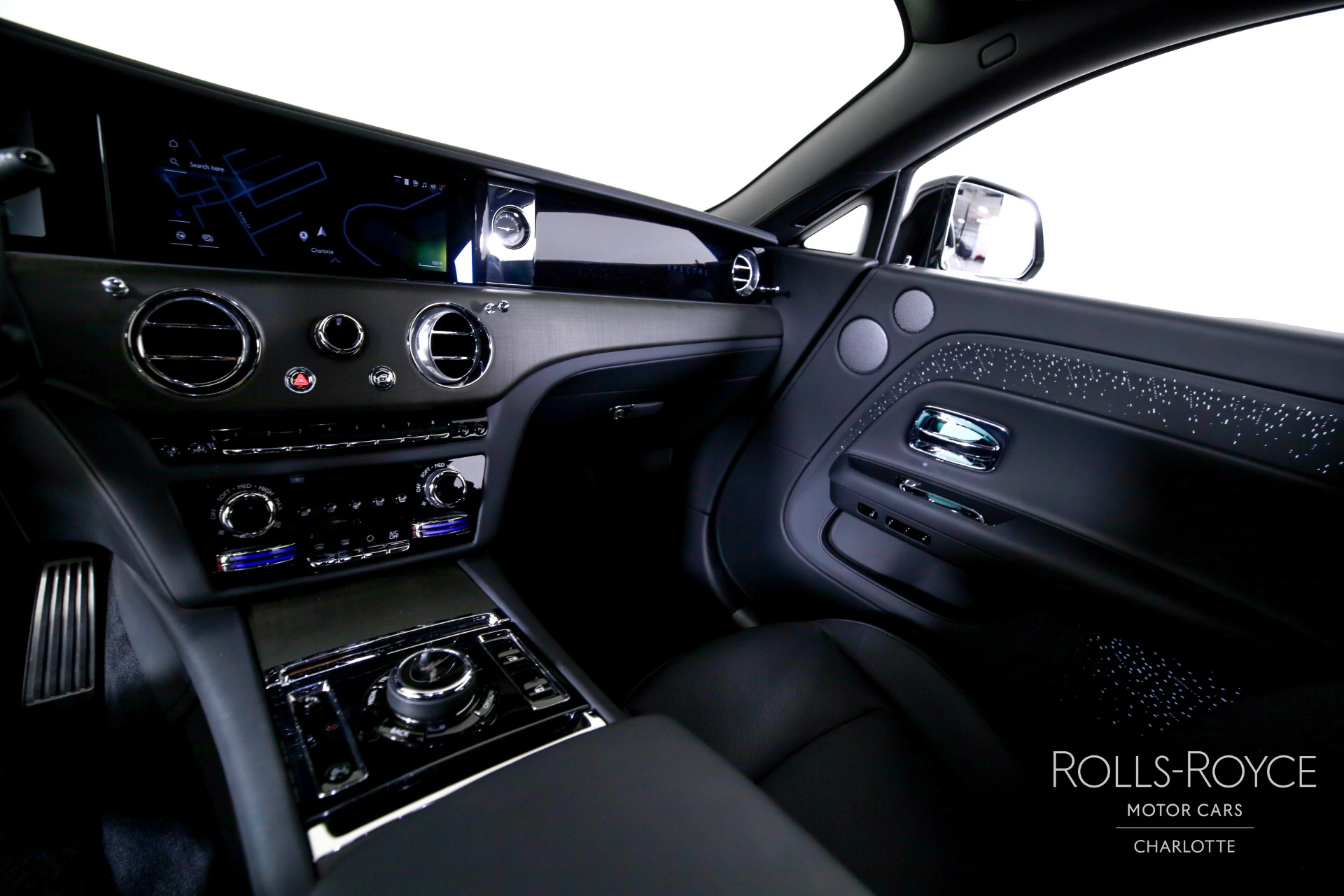 2025 Rolls Royce Spectre photo 15