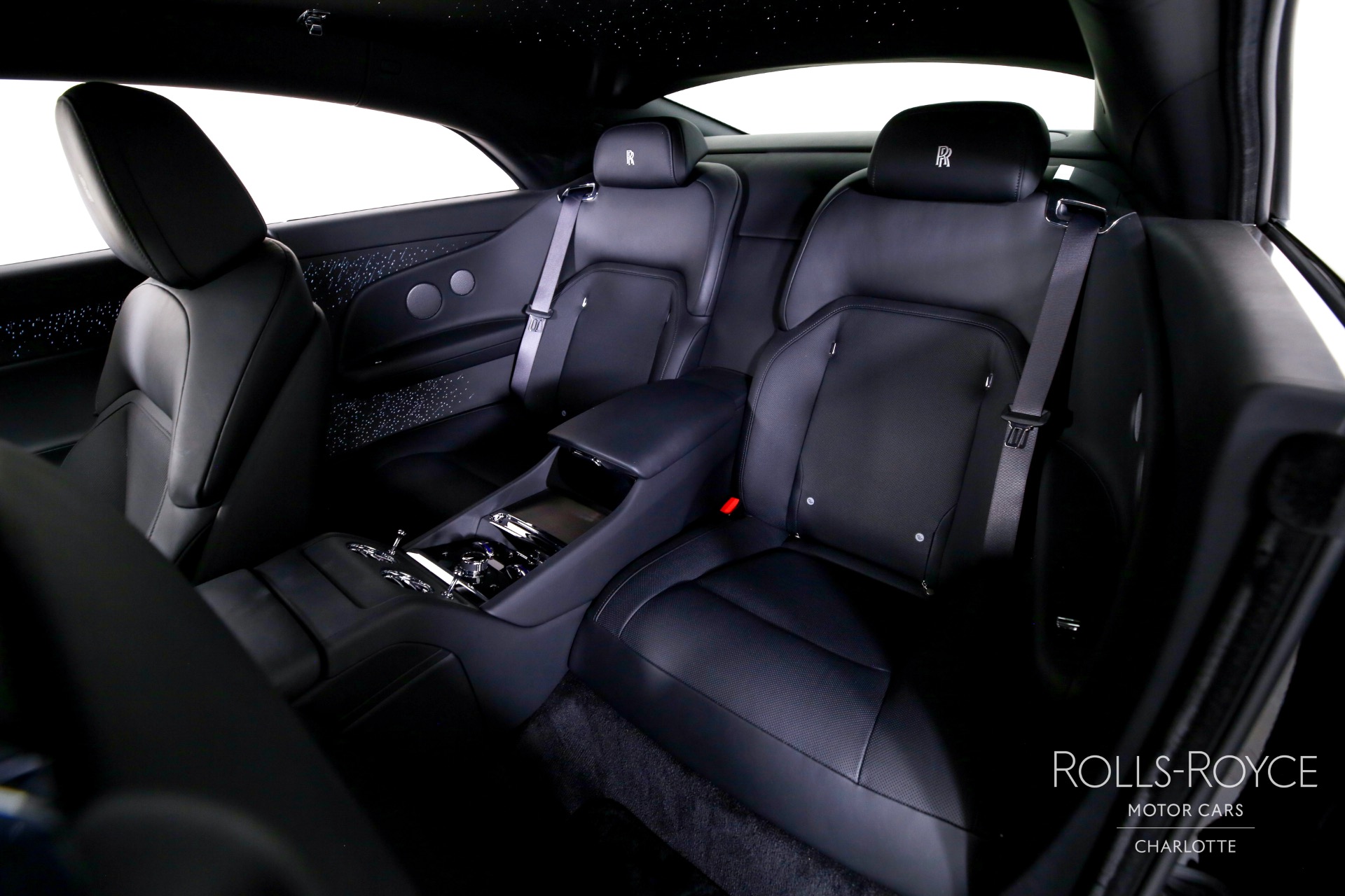 2025 Rolls Royce Spectre photo 17