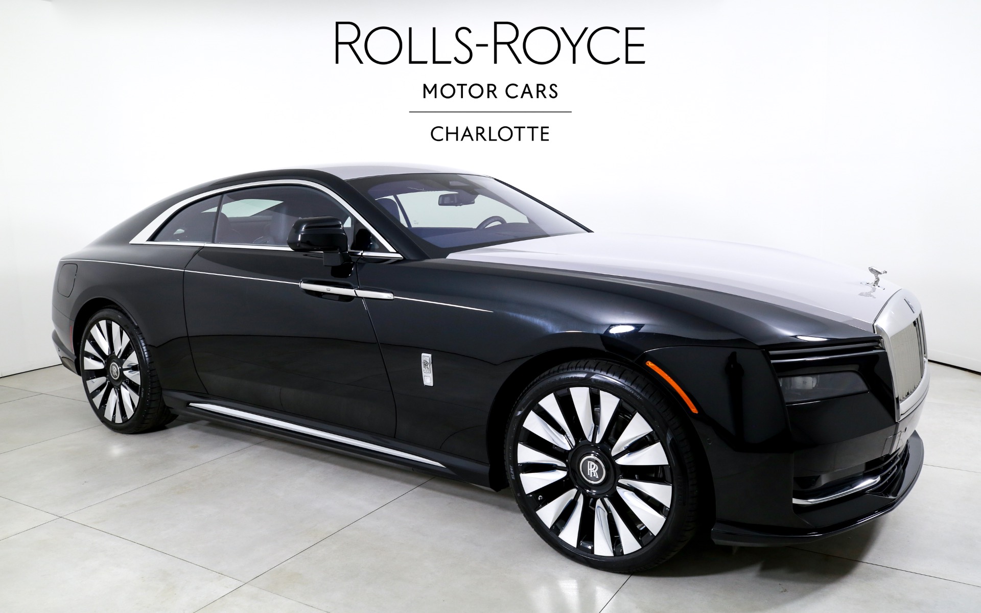 2025 Rolls Royce Spectre photo 5