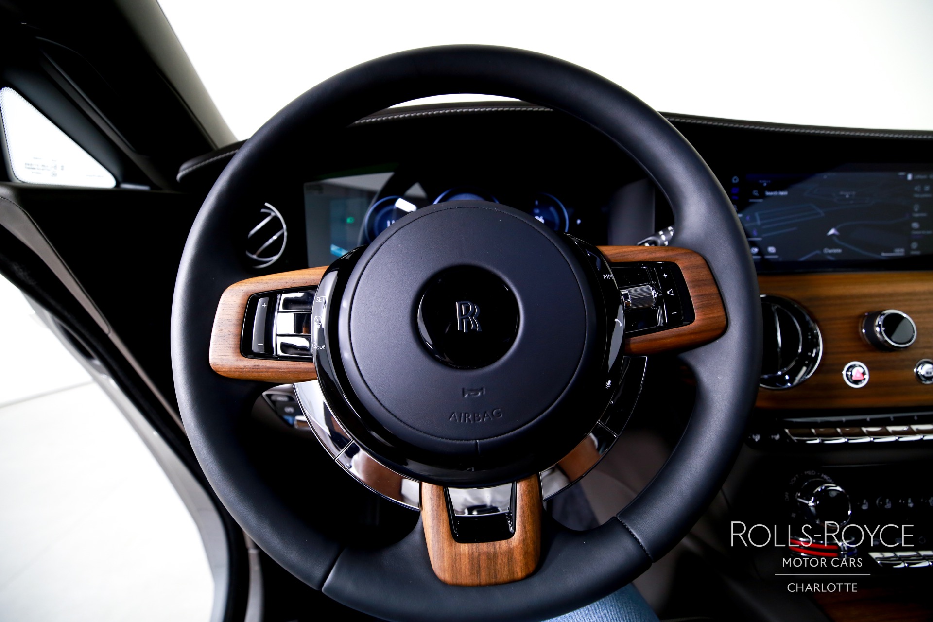 2025 Rolls Royce Spectre photo 15