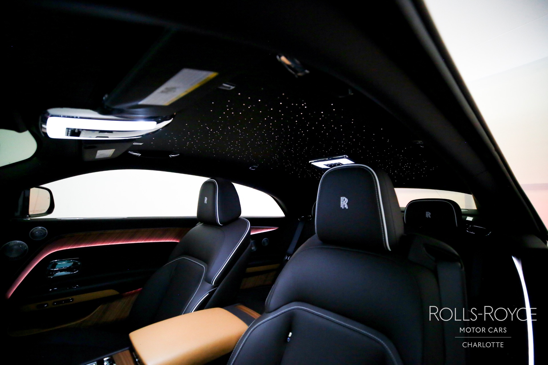 2025 Rolls Royce Spectre photo 29