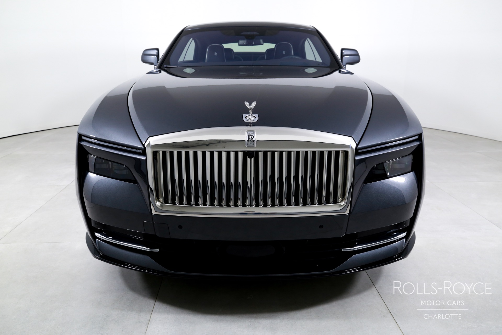 2025 Rolls Royce Spectre photo 7