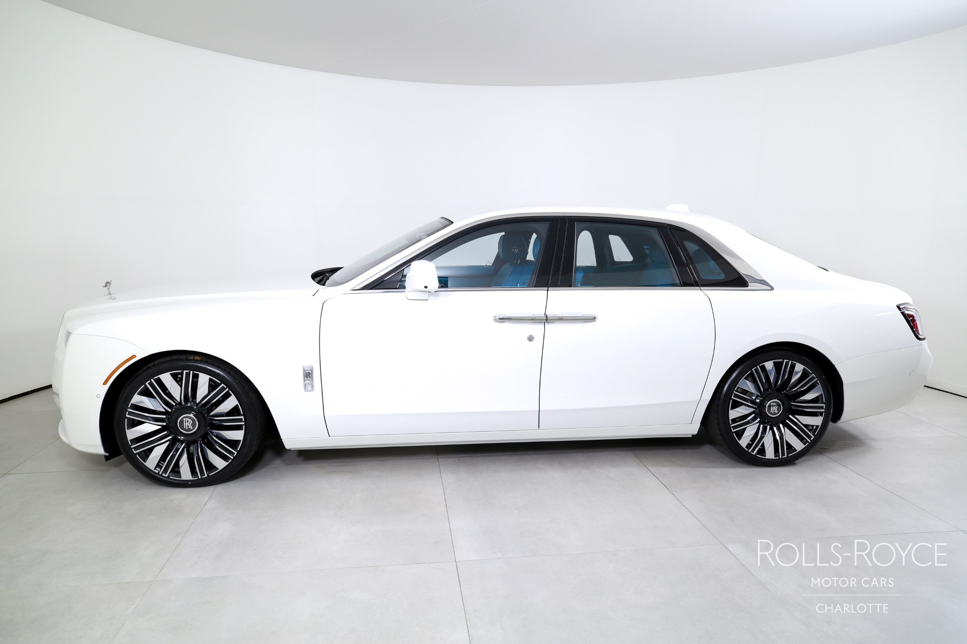 2026 Rolls Royce Ghost RR photo 3