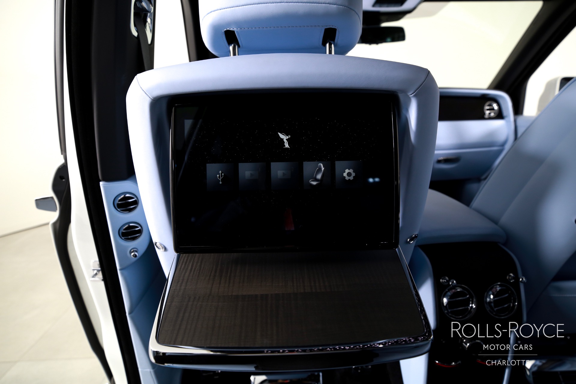 2026 Rolls Royce Cullinan RR photo 19