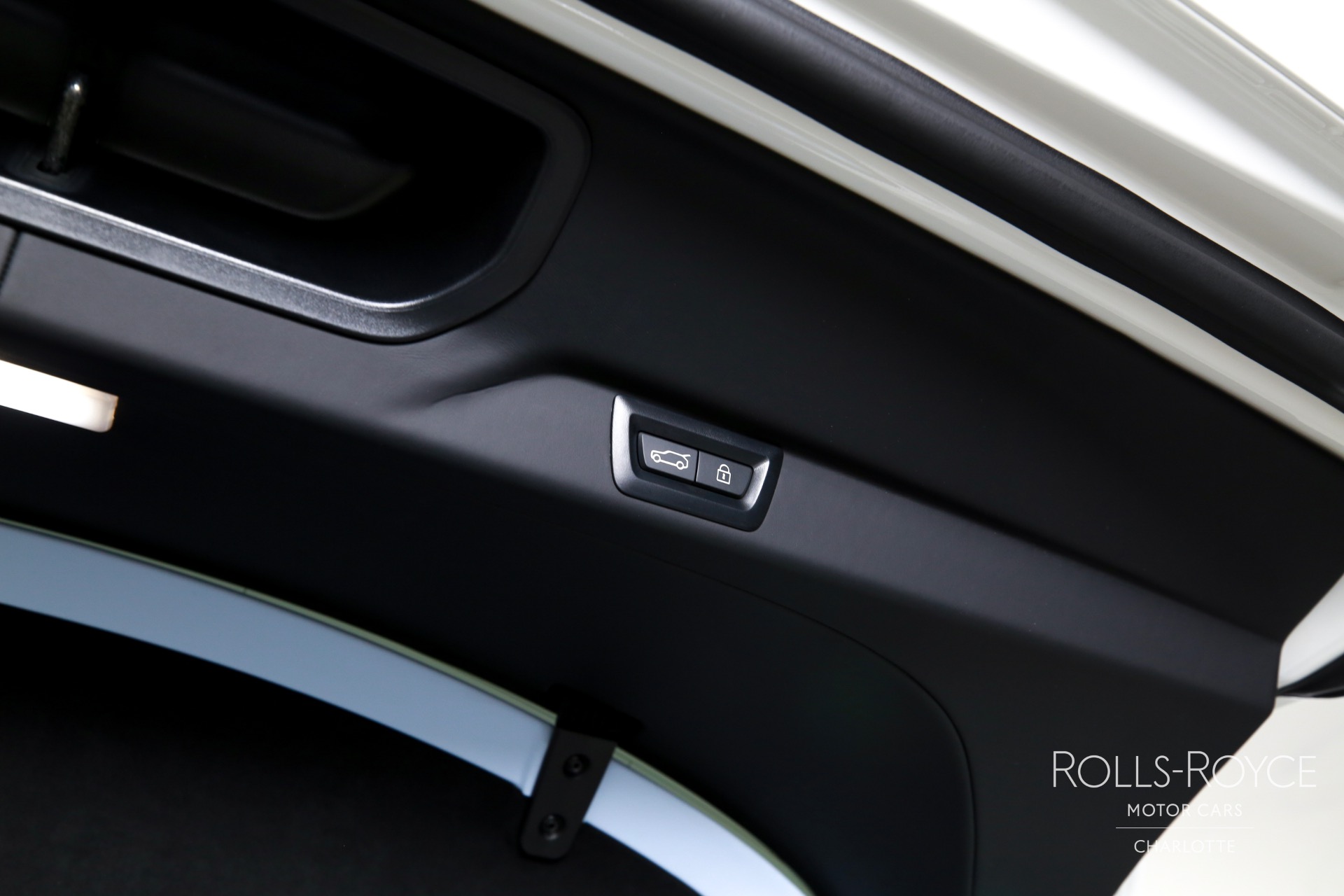 2026 Rolls Royce Cullinan RR photo 25