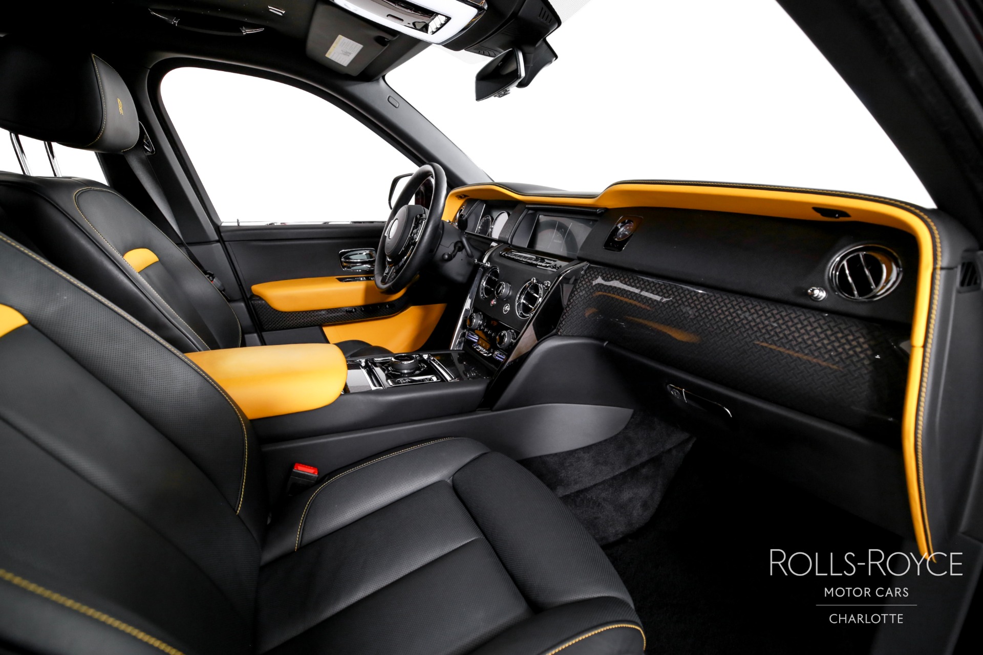 2023 Rolls-Royce Cullinan Black Badge - Photo 34