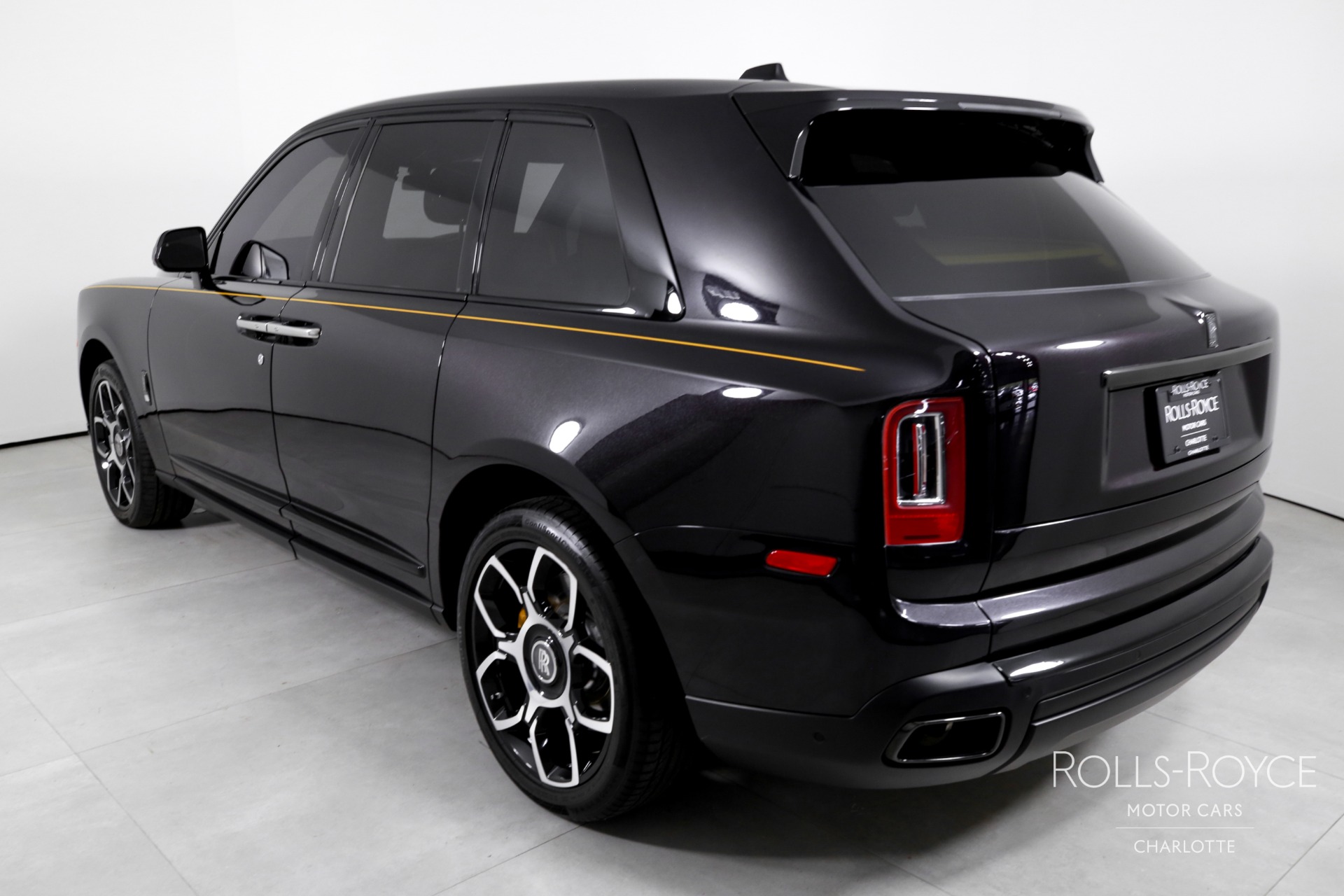 2023 Rolls-Royce Cullinan Black Badge - Photo 8