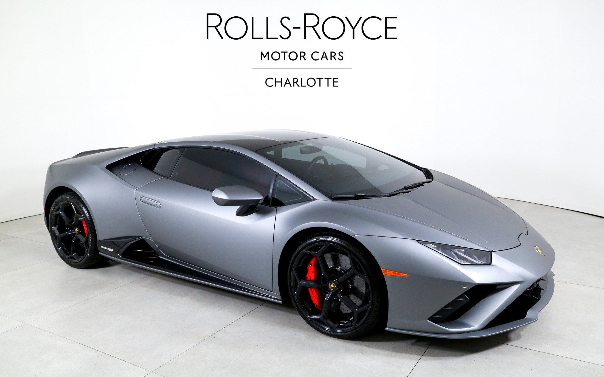 2023 Lamborghini Huracan Evo Base photo 2