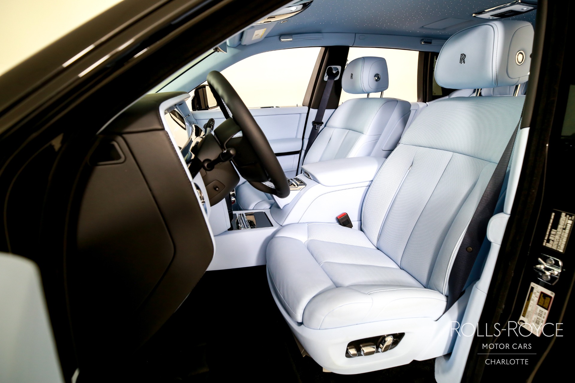 2026 Rolls-Royce Phantom Base - Photo 13