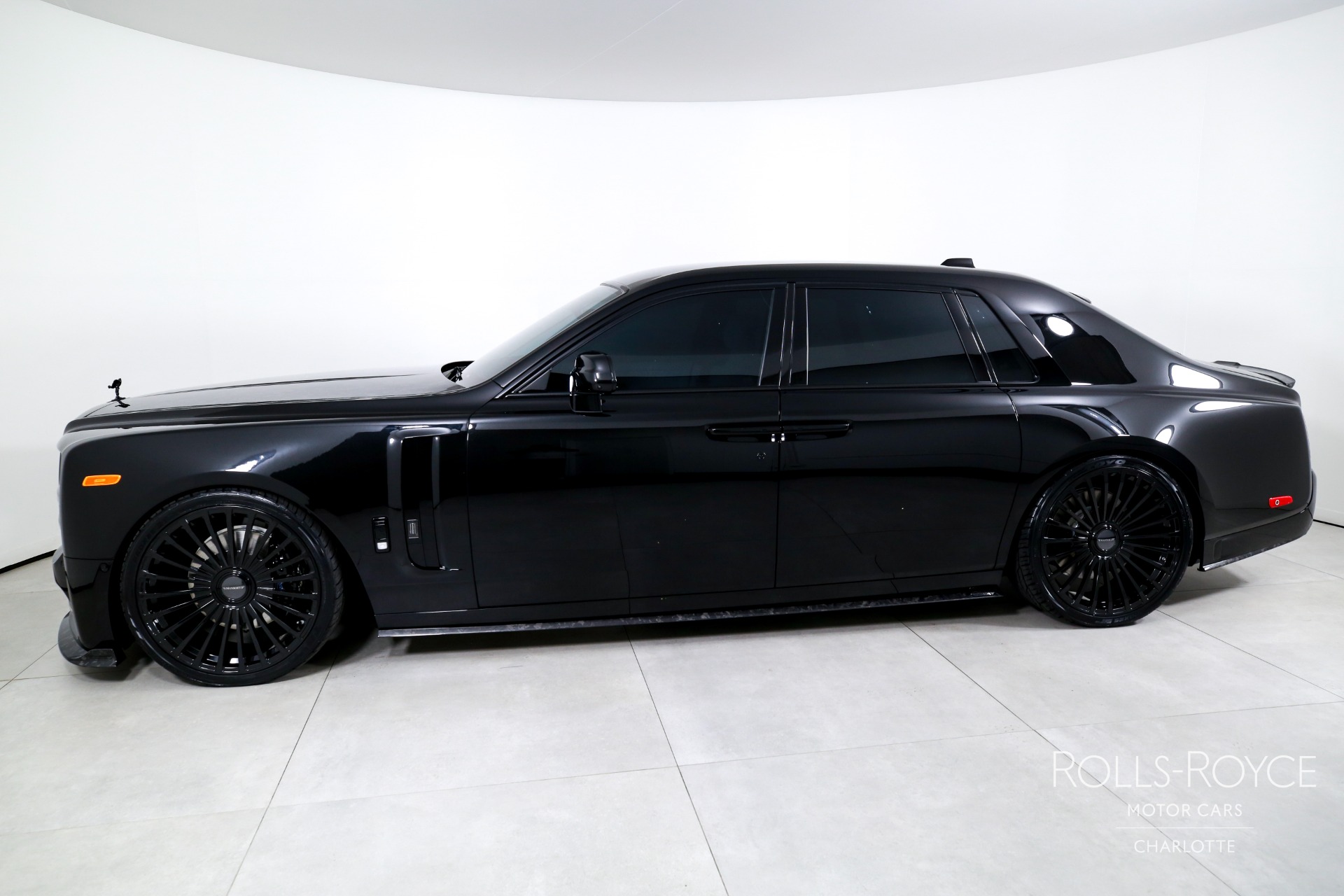 2026 Rolls-Royce Phantom Base - Photo 3
