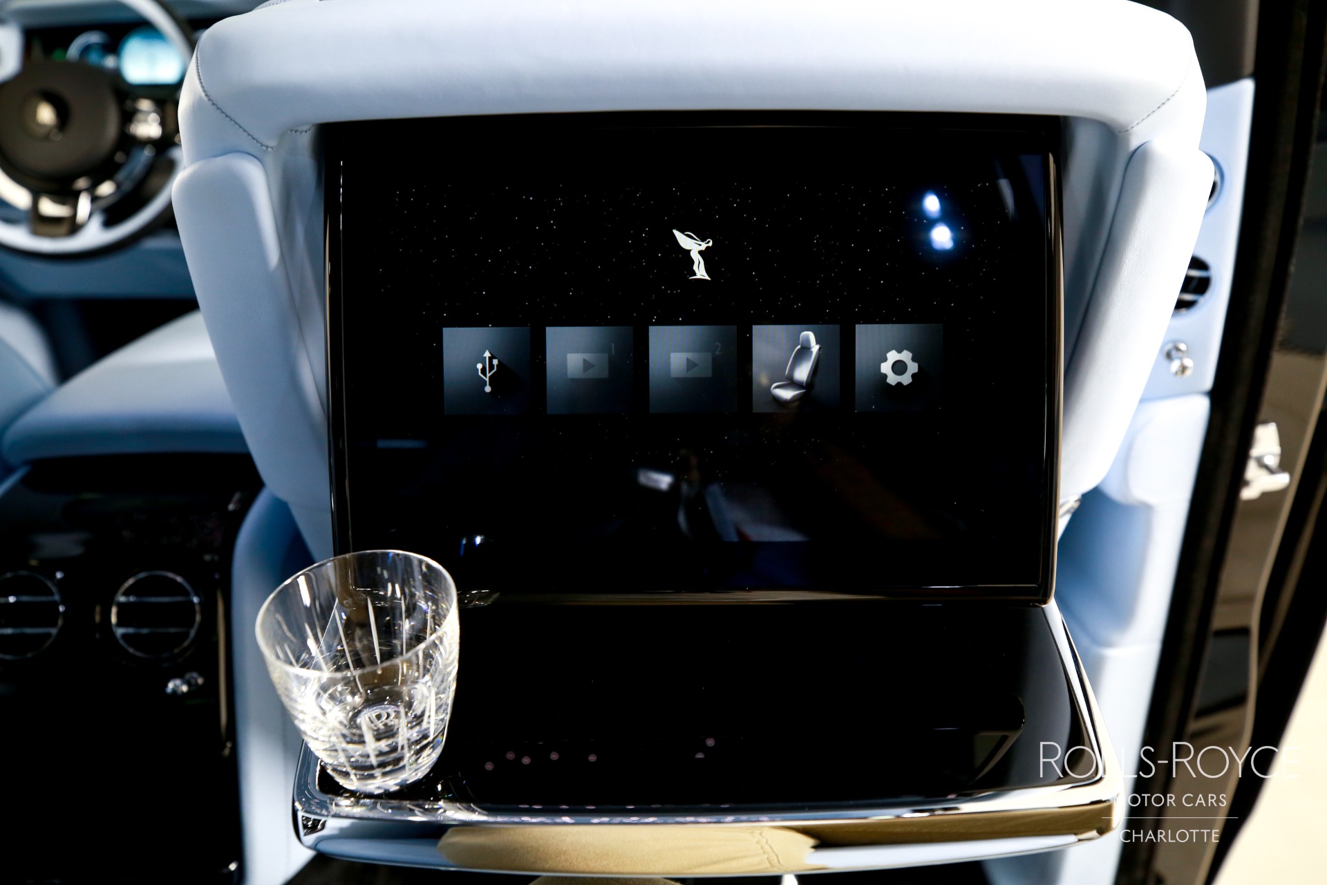 2026 Rolls-Royce Phantom Base - Photo 31