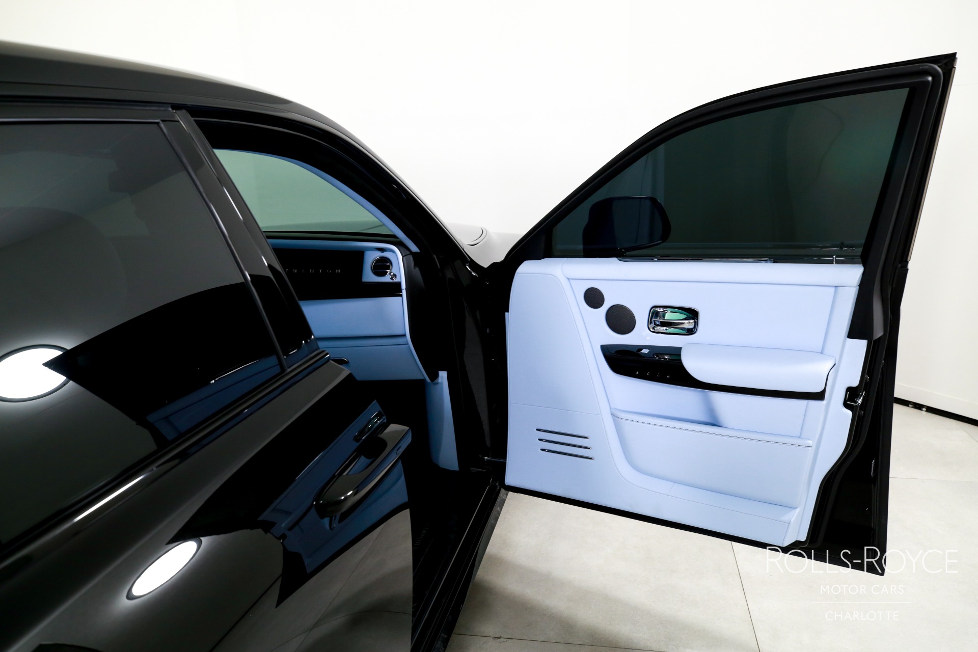 2026 Rolls-Royce Phantom Base - Photo 34