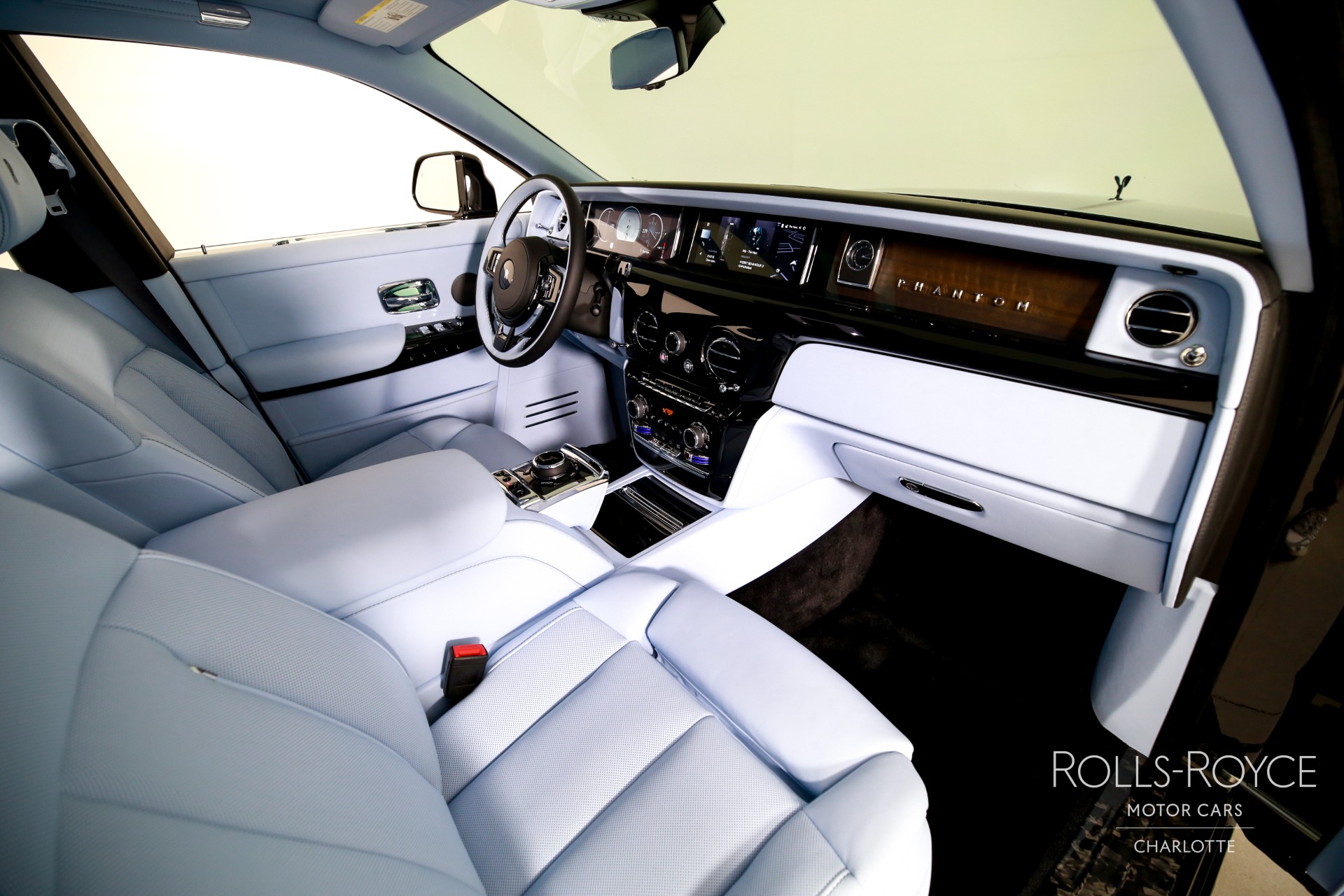 2026 Rolls-Royce Phantom Base - Photo 36