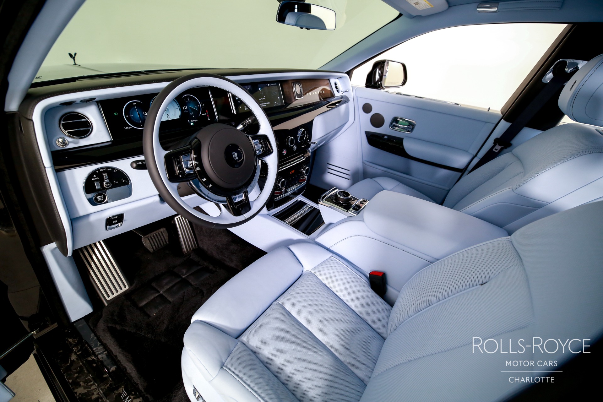 2026 Rolls-Royce Phantom Base - Photo 4