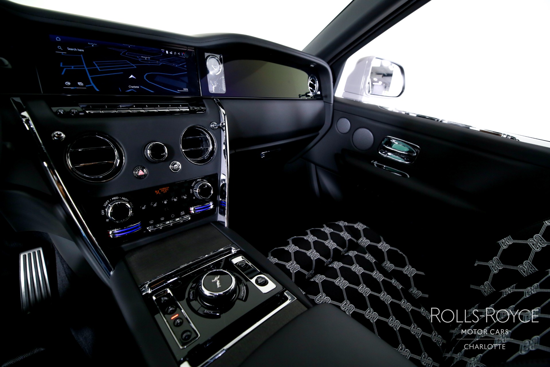 2026 Rolls-Royce Cullinan Base - Photo 15