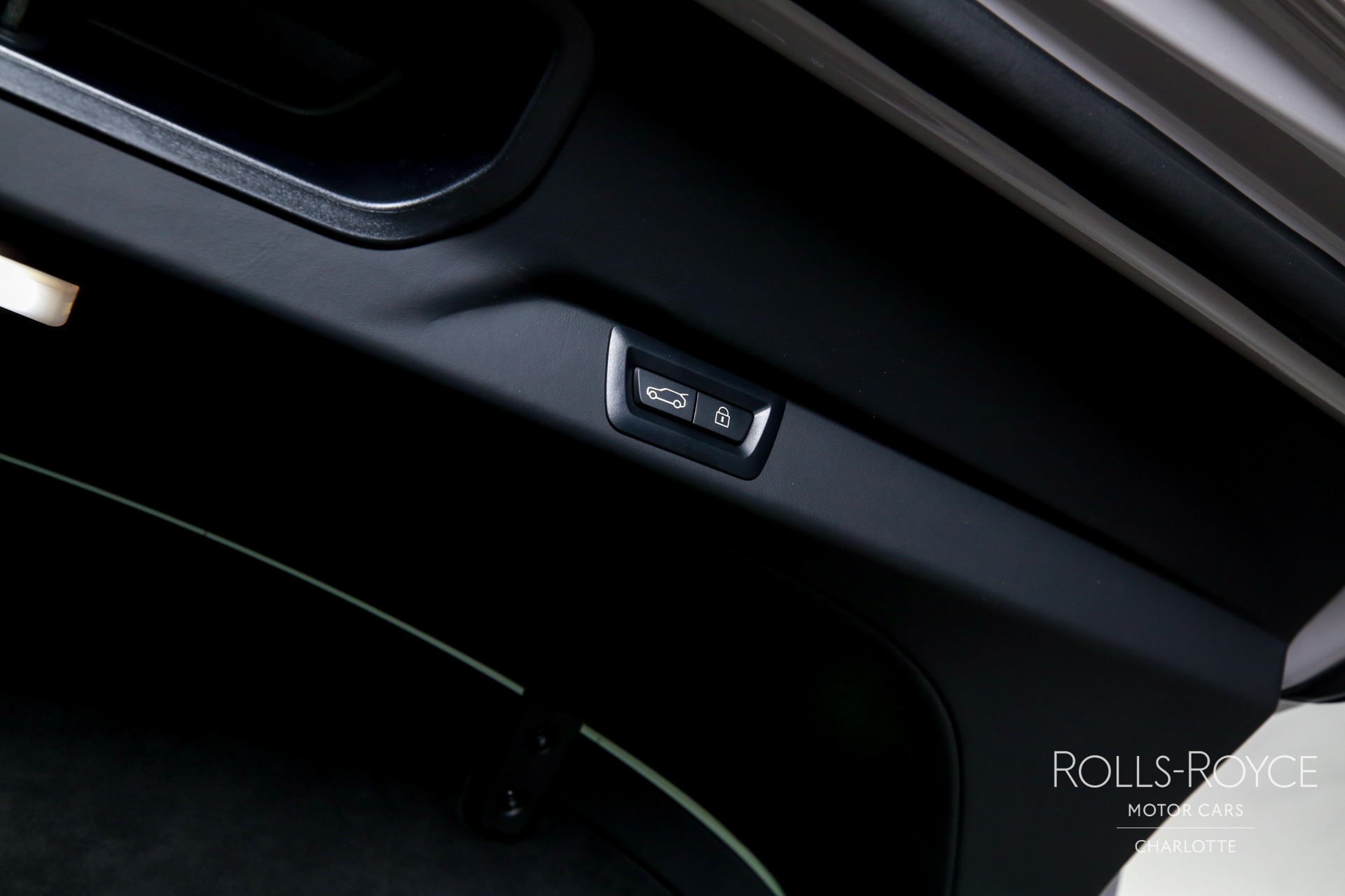 2026 Rolls-Royce Cullinan Base - Photo 26