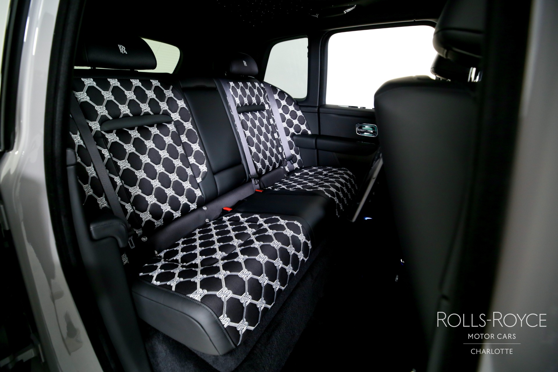 2026 Rolls-Royce Cullinan Base - Photo 29