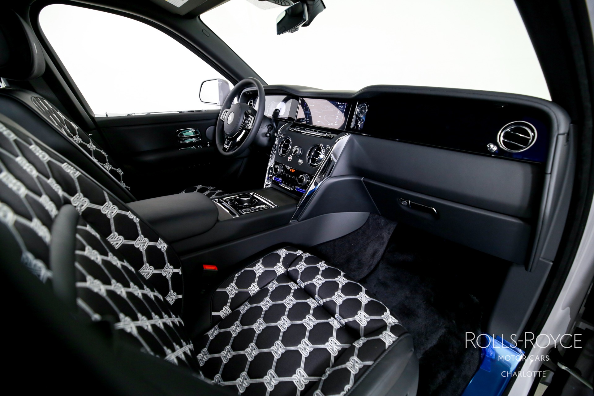 2026 Rolls-Royce Cullinan Base - Photo 36