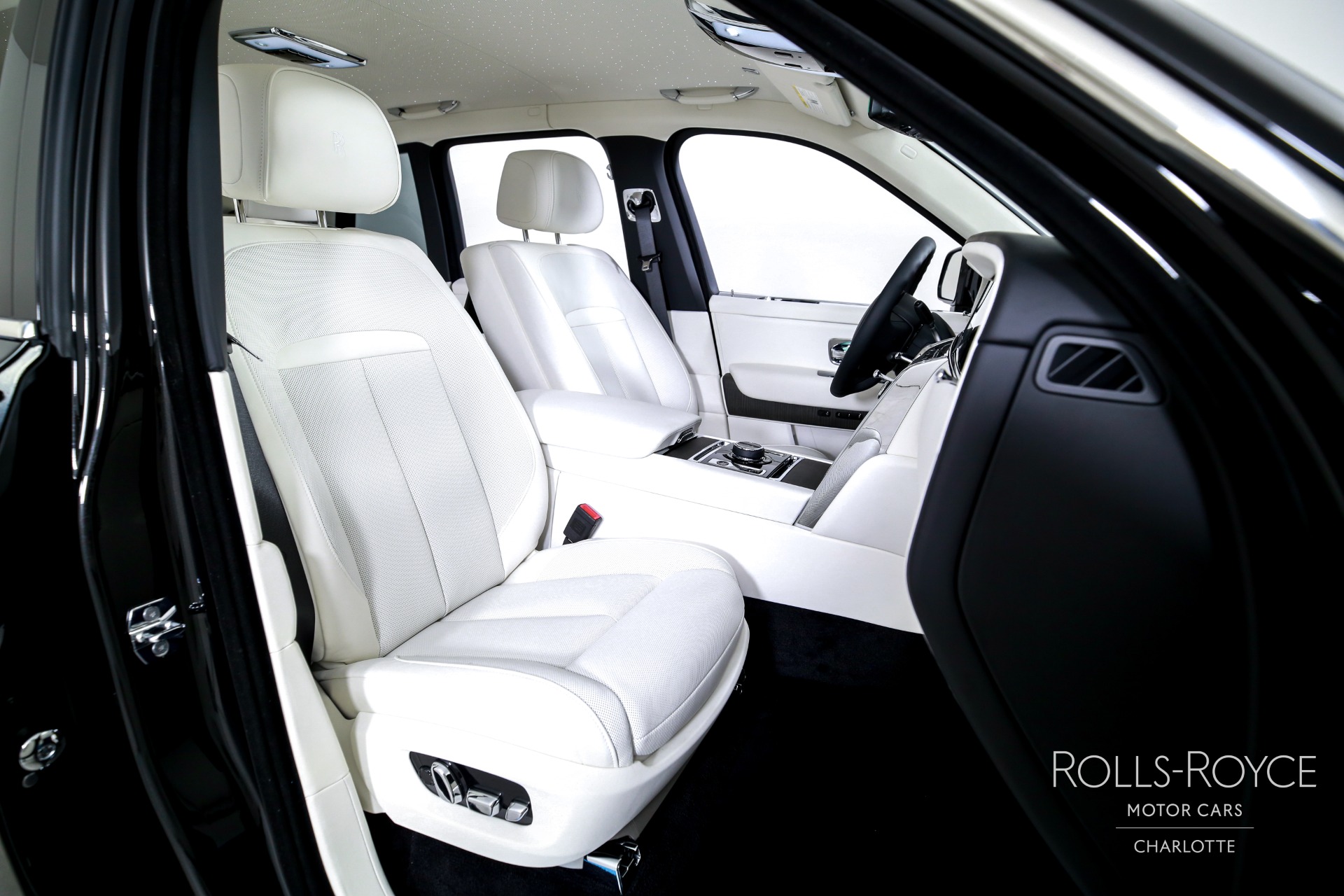 2026 Rolls-Royce Cullinan Base - Photo 36